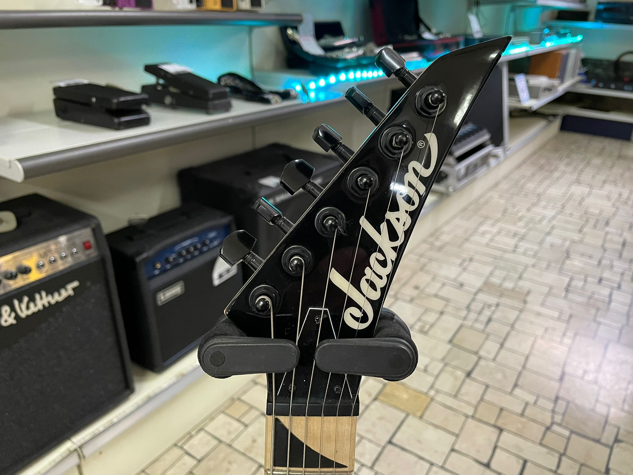 Jackson JS1X Dinky Minion White - immagine 7