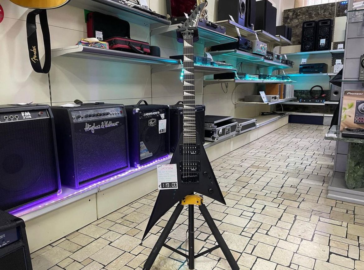 JACKSON JS1X Rhoads Minion Black