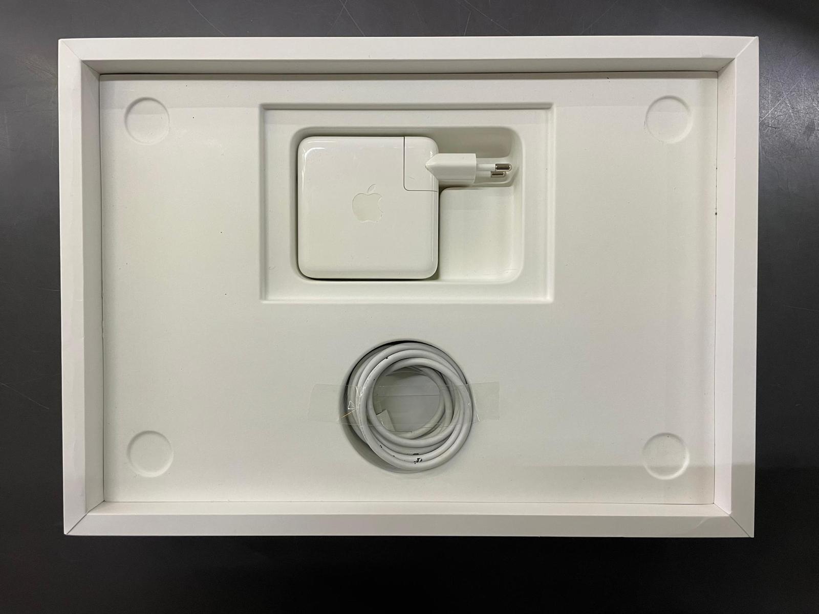 Apple Macbook Pro 13 A2251 Garanzia 22/01/22 - immagine 6