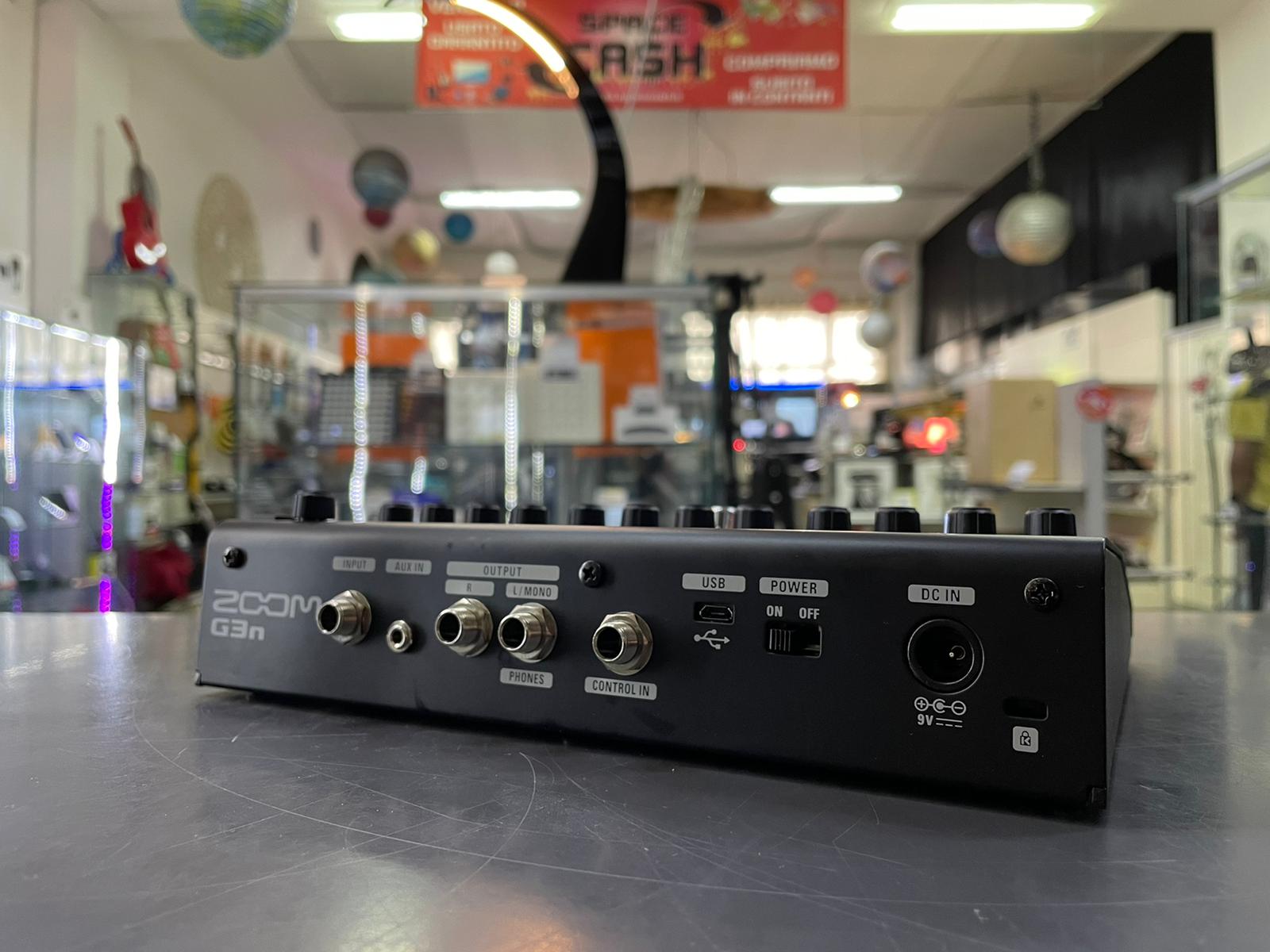 ZOOM G3N Pedaliera Chitarra Come Nuova - immagine 3
