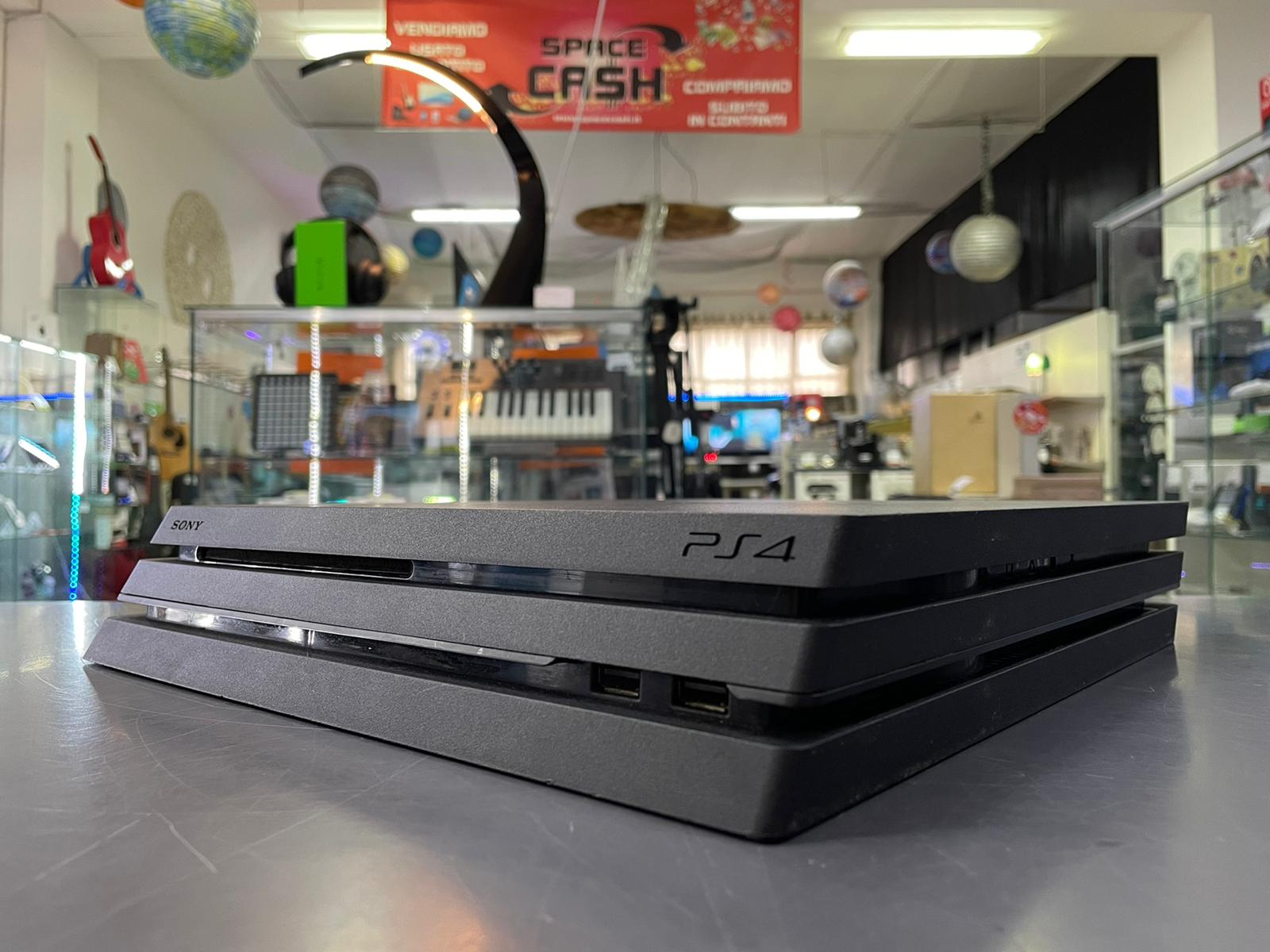 Playstation 4 Pro 1Tb - immagine 3