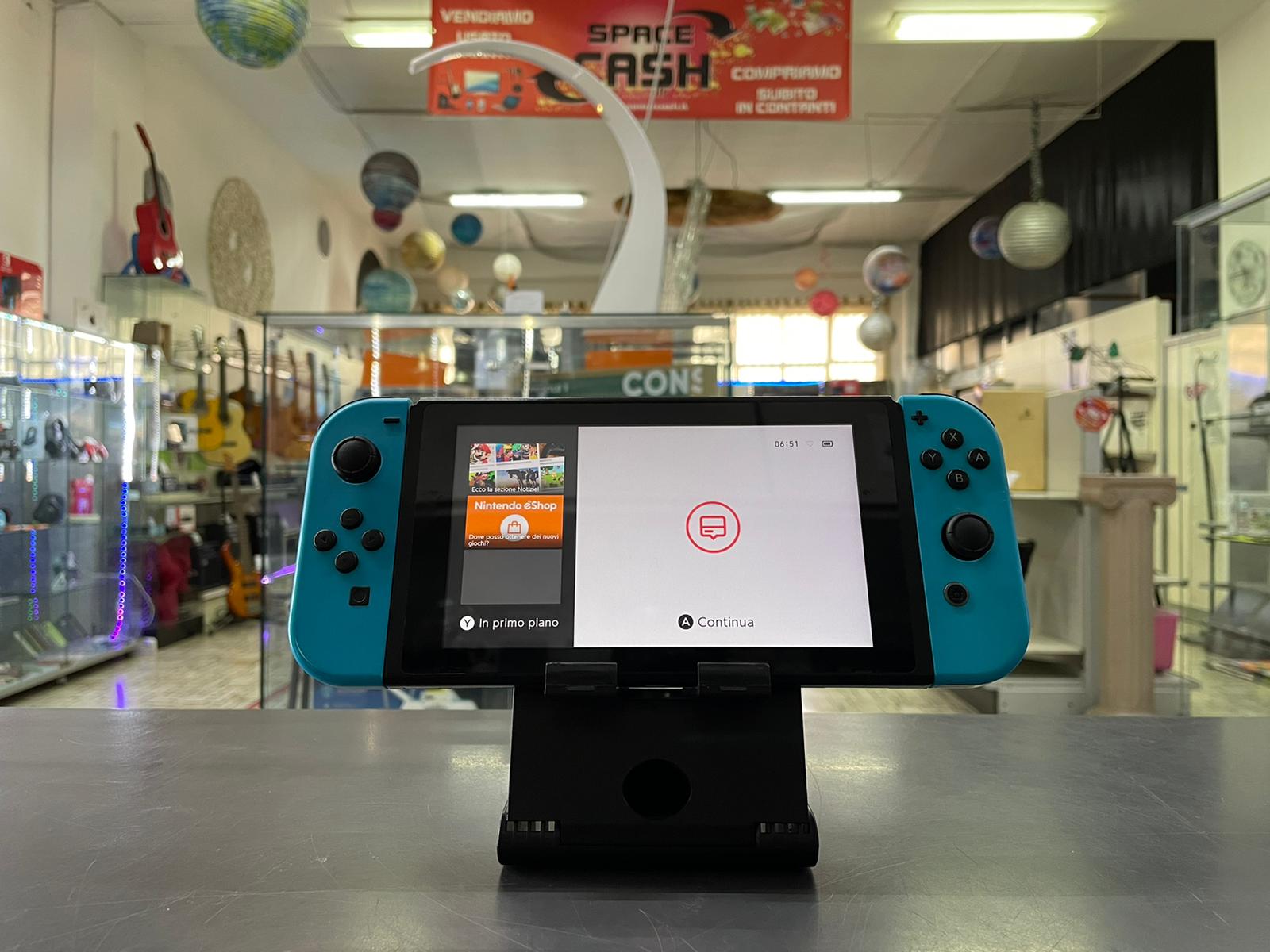 NINTENDO SWITCH Blue