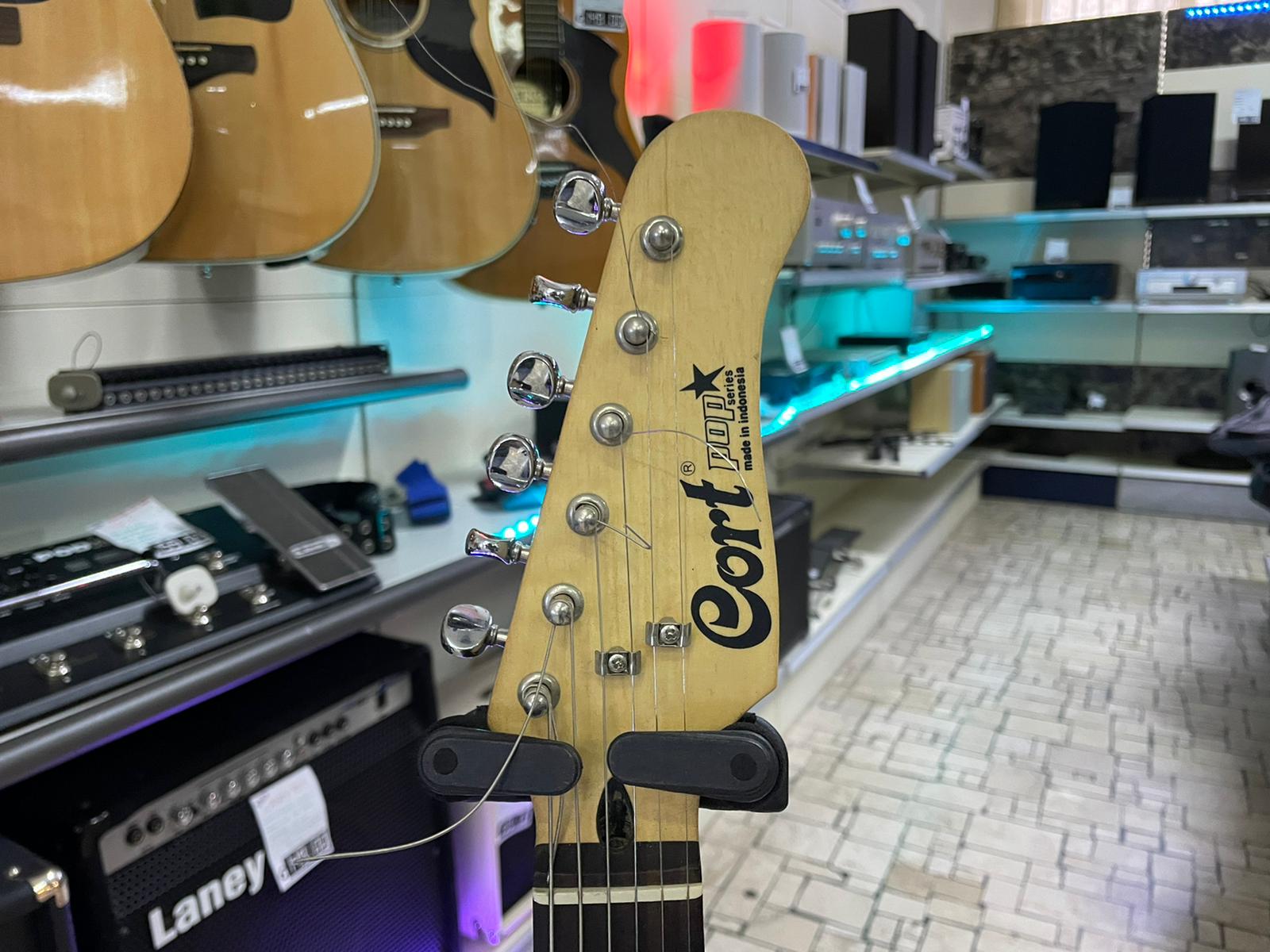 Chitarra Elettrica Cort Pop Series HSS - immagine 5
