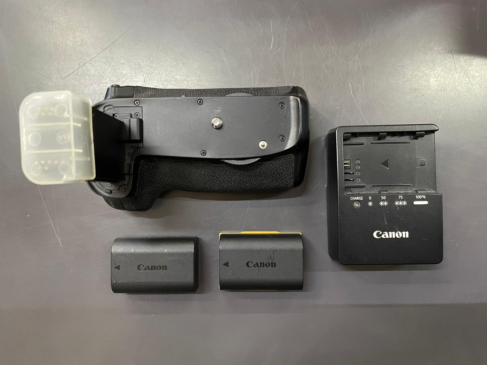 Canon Eos 70D Body + Battery Grip - immagine 2