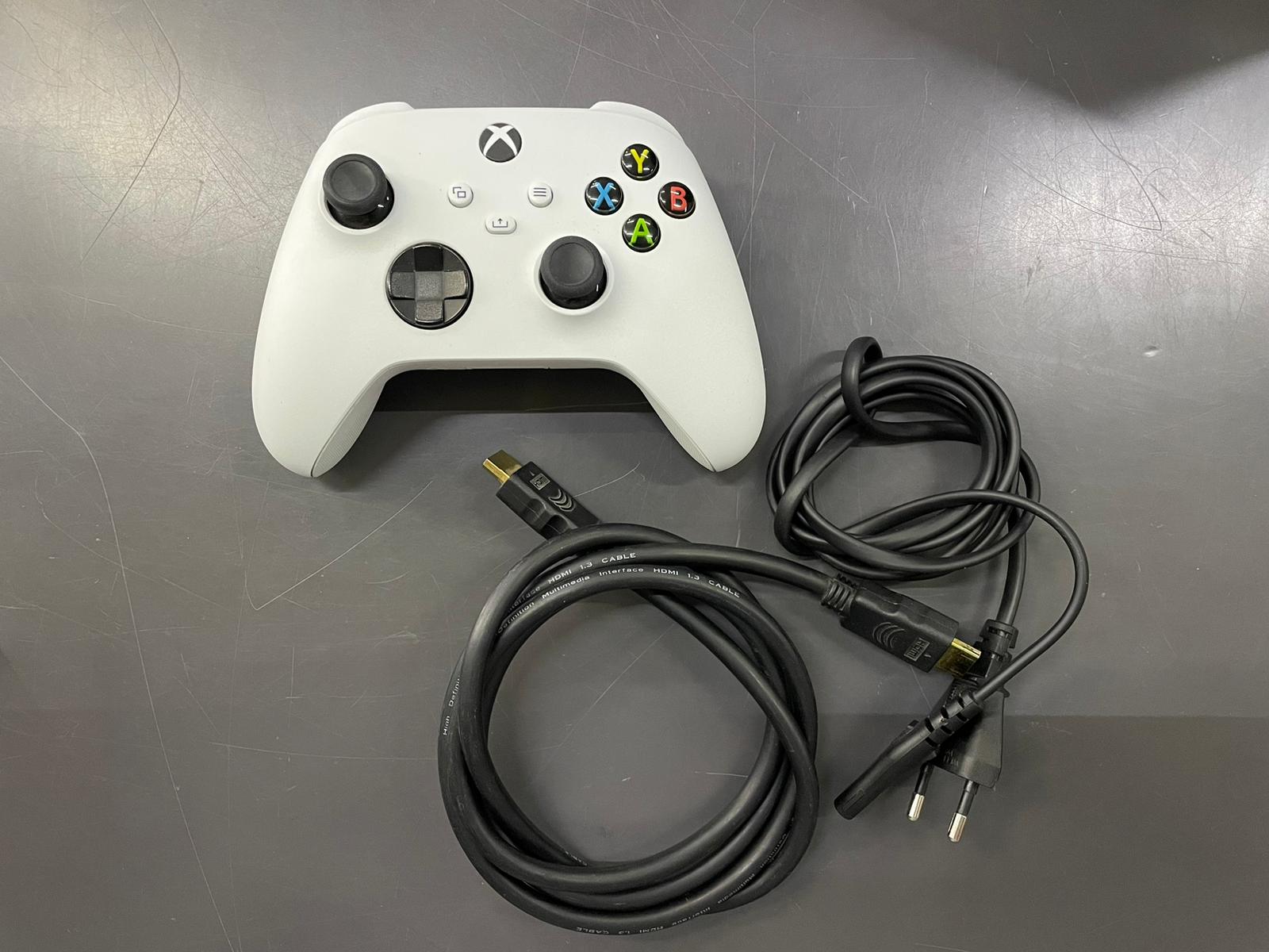 Microsoft Xbox S-Series - immagine 2