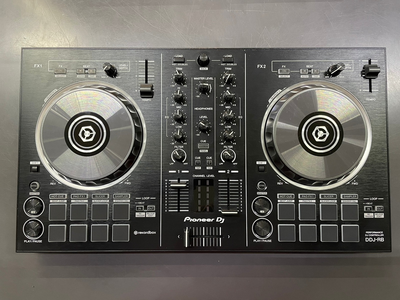Pioneer DDJ-RB Console Dj