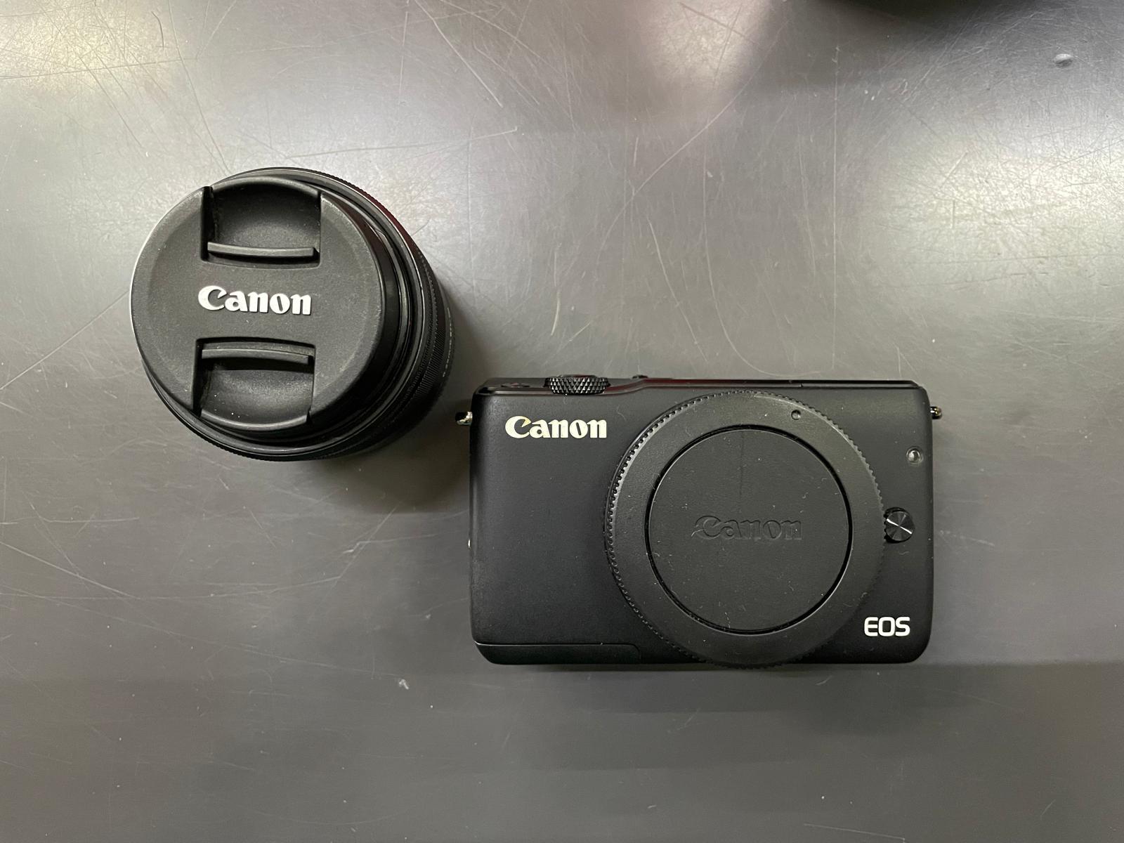 CANON Mirrorless Eos M10 + 15/45