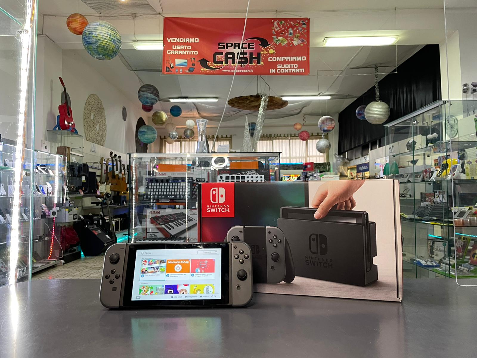 NINTENDO Switch Grey - immagine 4