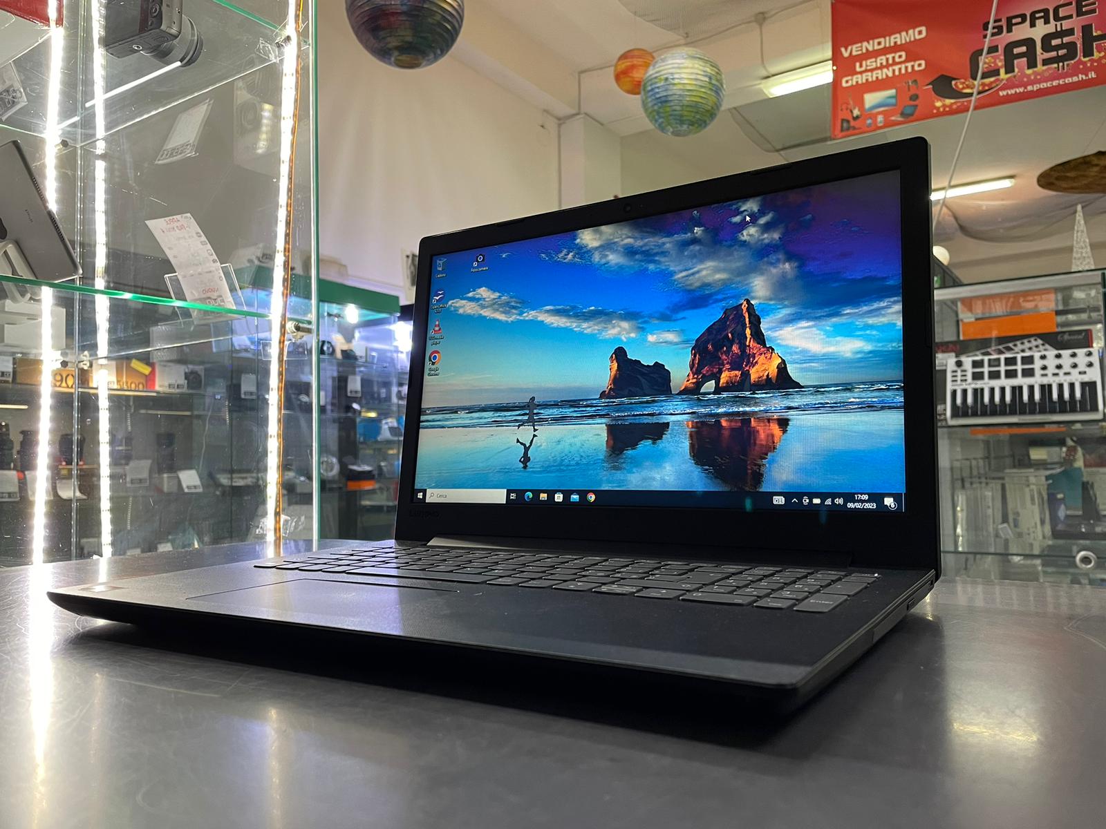 Lenovo V15 Amd A4(9th) 4Gb 256Gb ssd - immagine 2