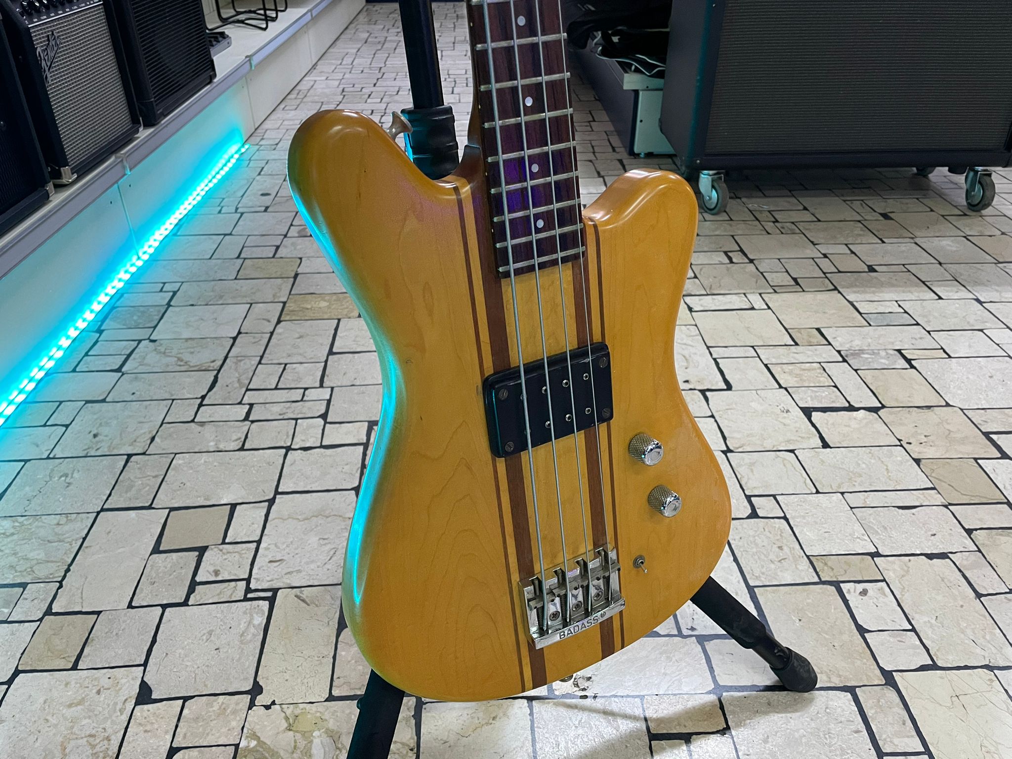 Martin EB18 (1979) Basso + Custodia - immagine 11