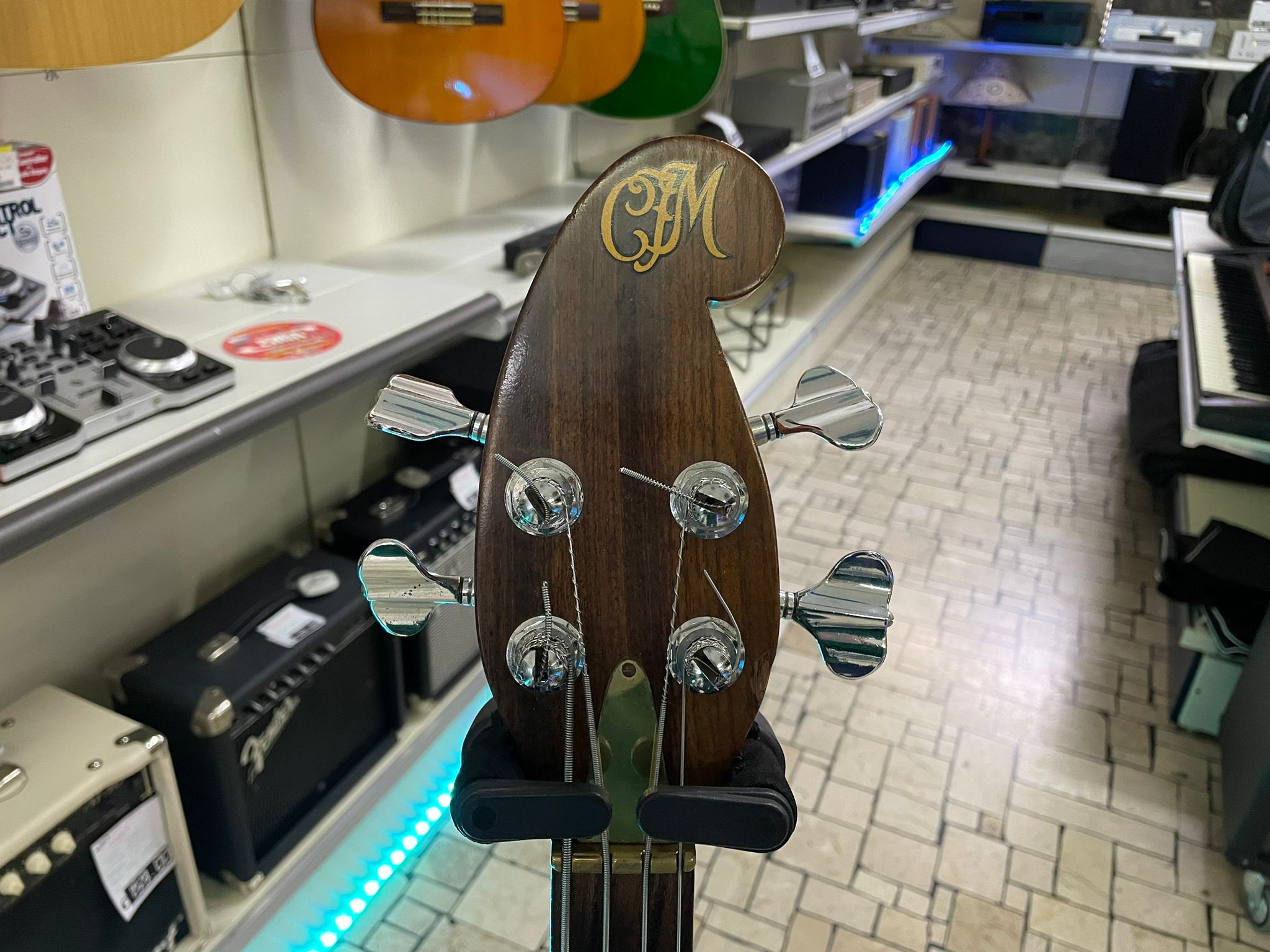 Martin EB18 (1979) Basso + Custodia - immagine 8