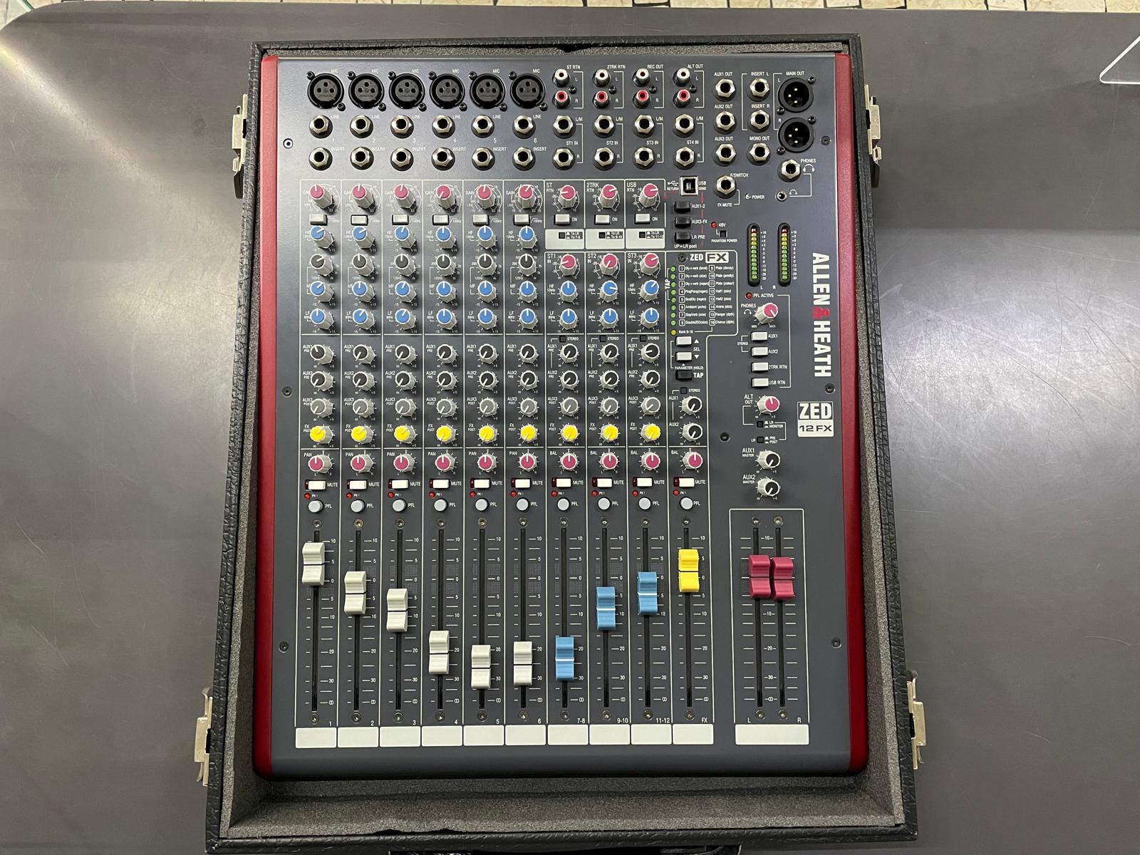 Allen & Heat Zed 12Fx + Case Rigido