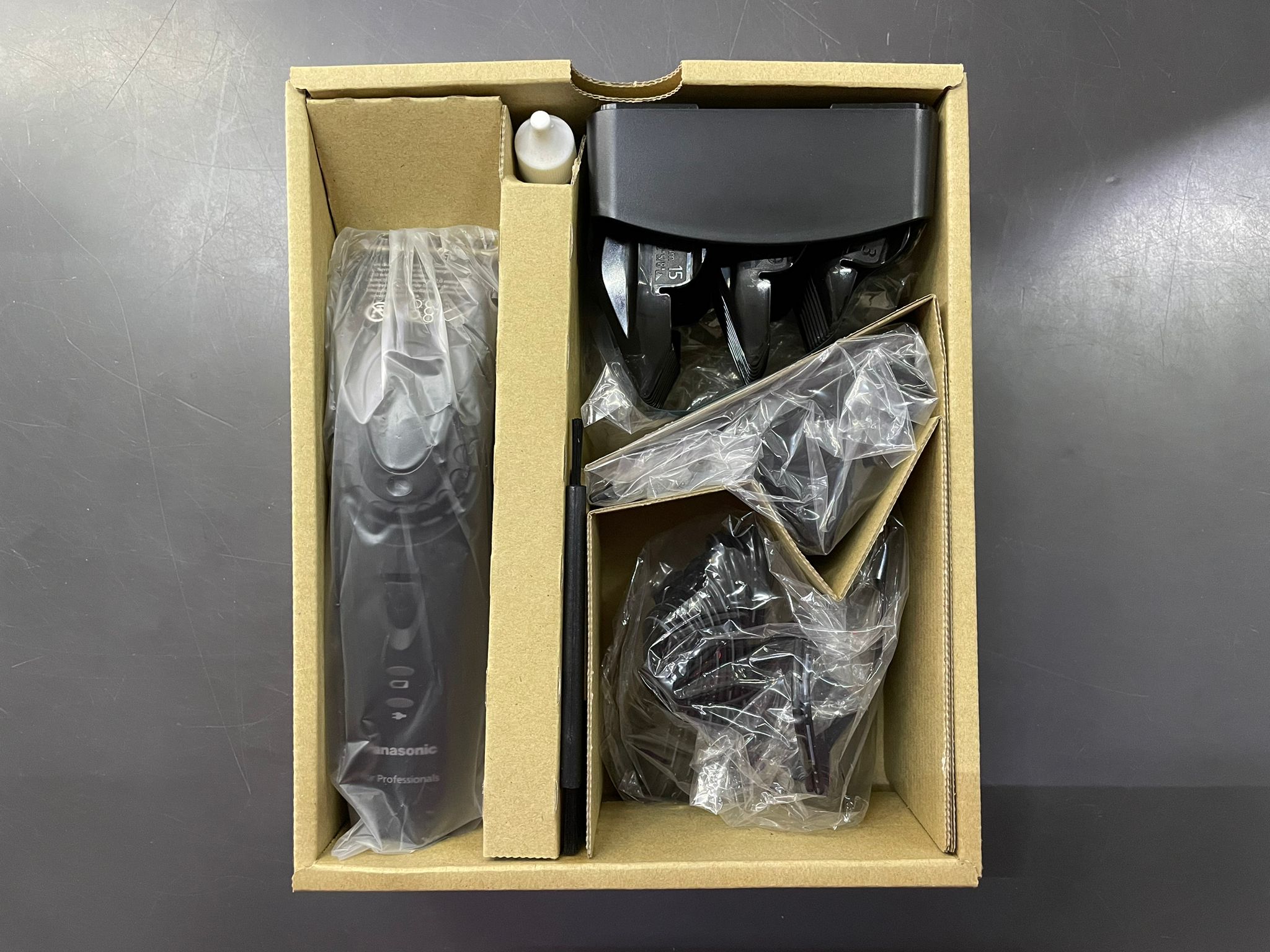 Tagliacapelli Panasonic ER-DGP-74k Nuovo - immagine 3