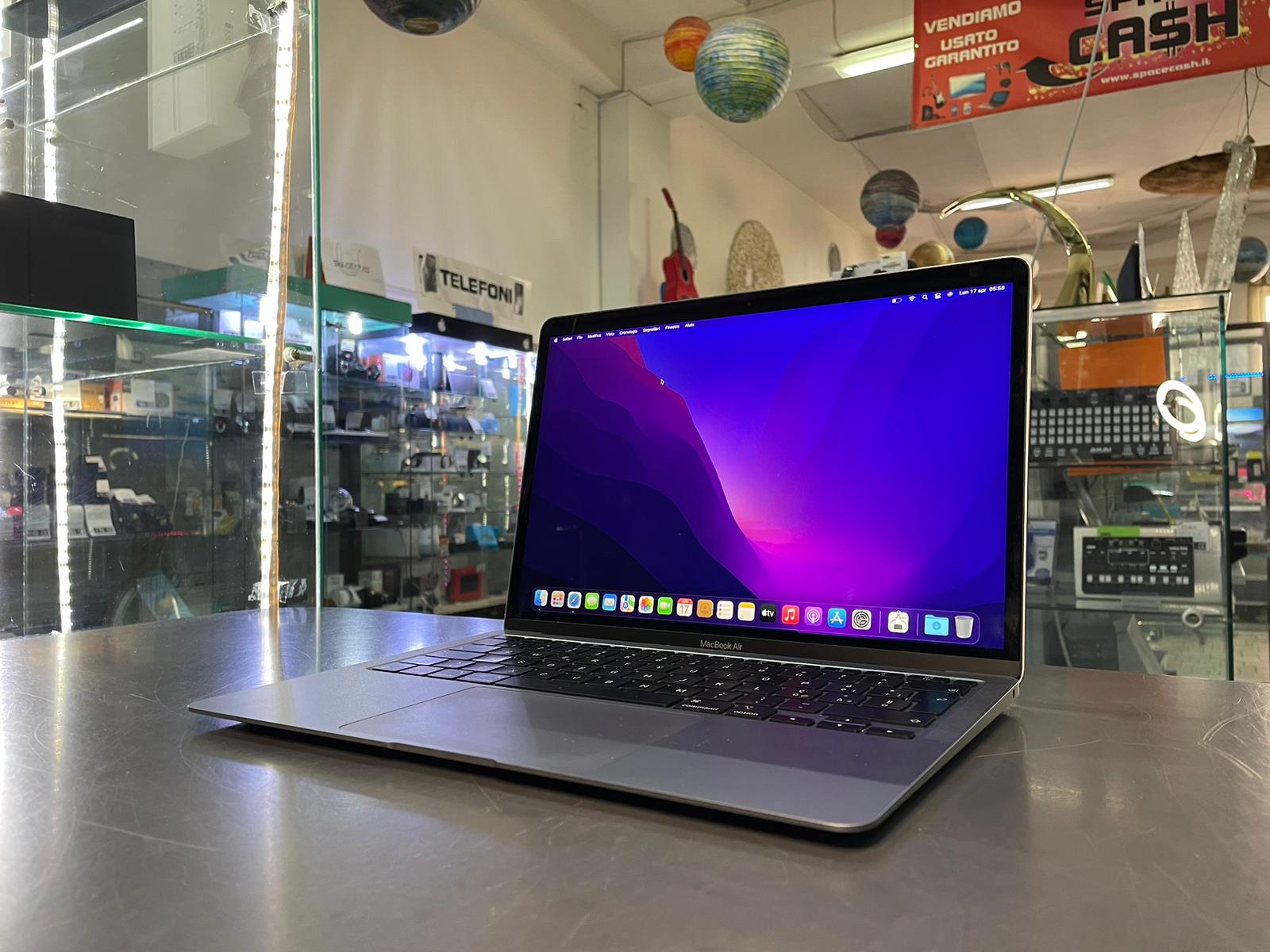 Macbook Air M1 Garanzia 05/01/22