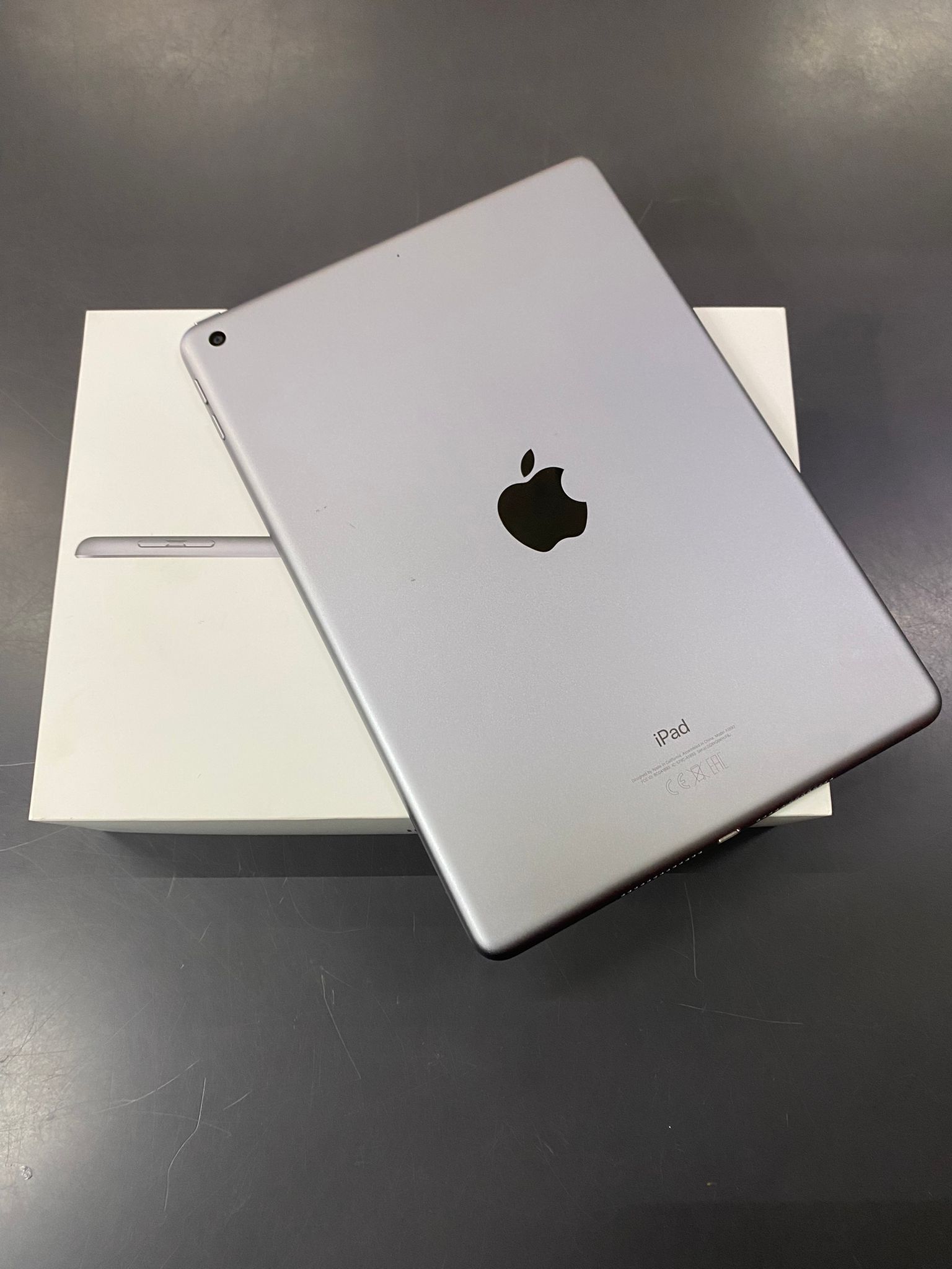 Ipad 9.7" 6a Gen 32Gb WiFi Argento - immagine 3