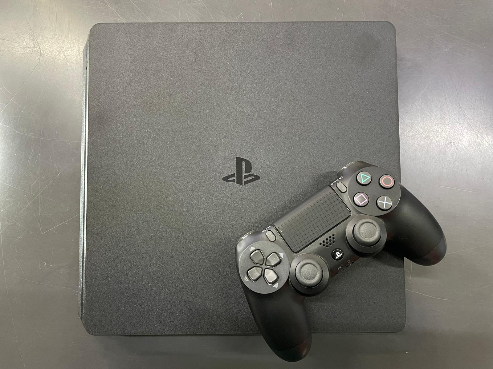 Playstation 4 Slim 500Gb Garanzia 24/09/21 - immagine 2