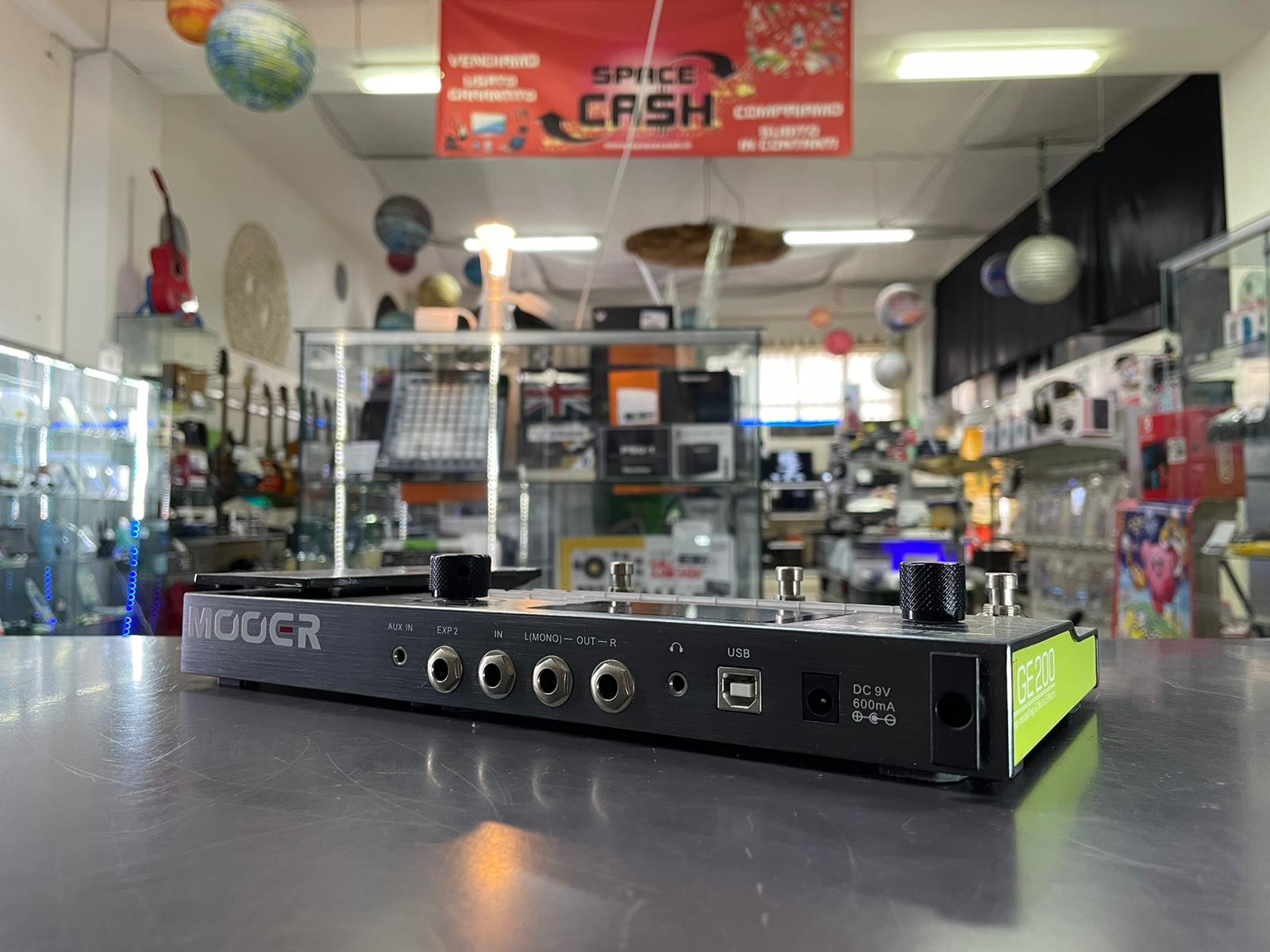 MOOER GE200 Multieffetto Chitarra - immagine 3