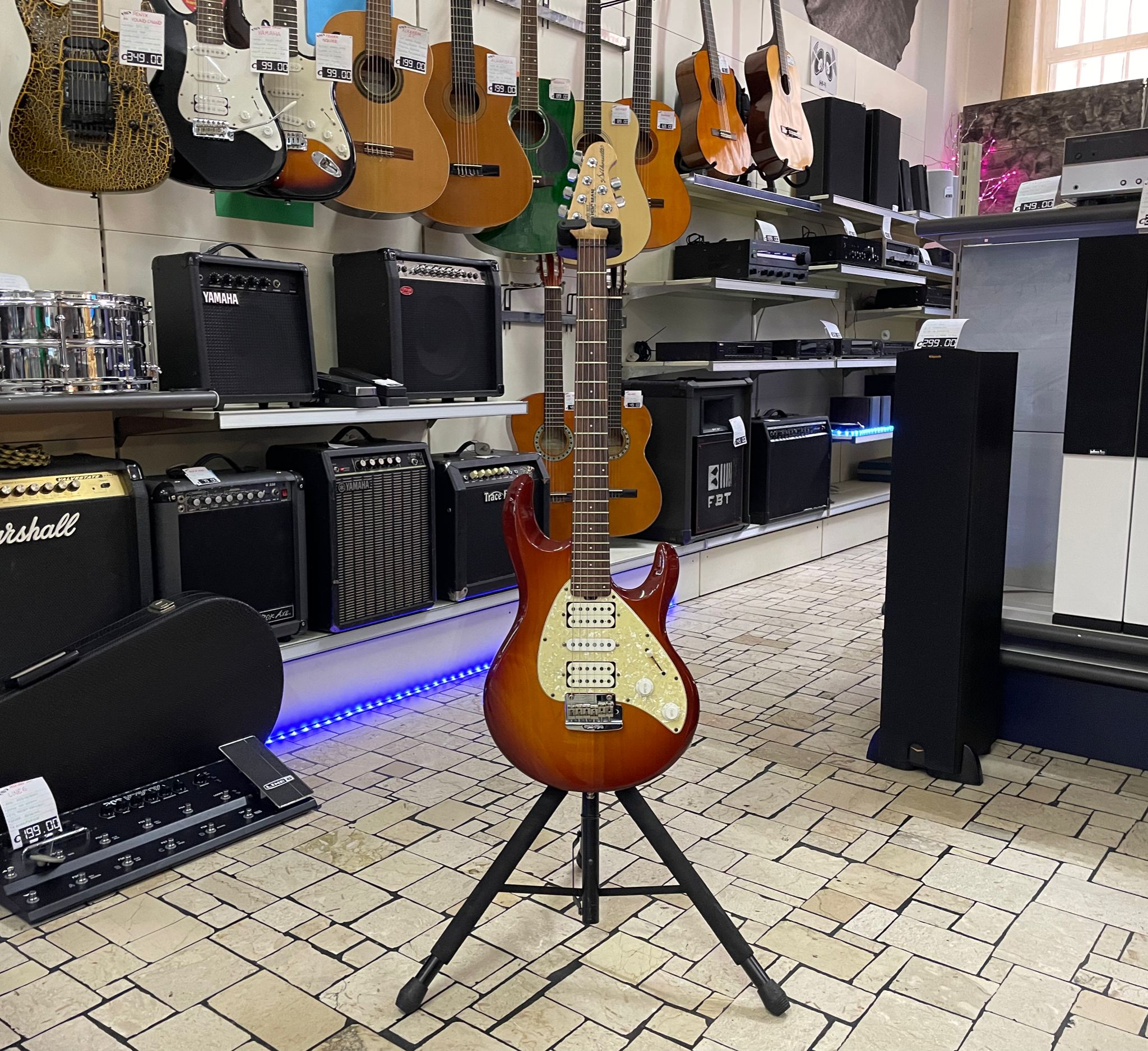 MUSIC MAN Silhouette HSH Tremolo - immagine 10