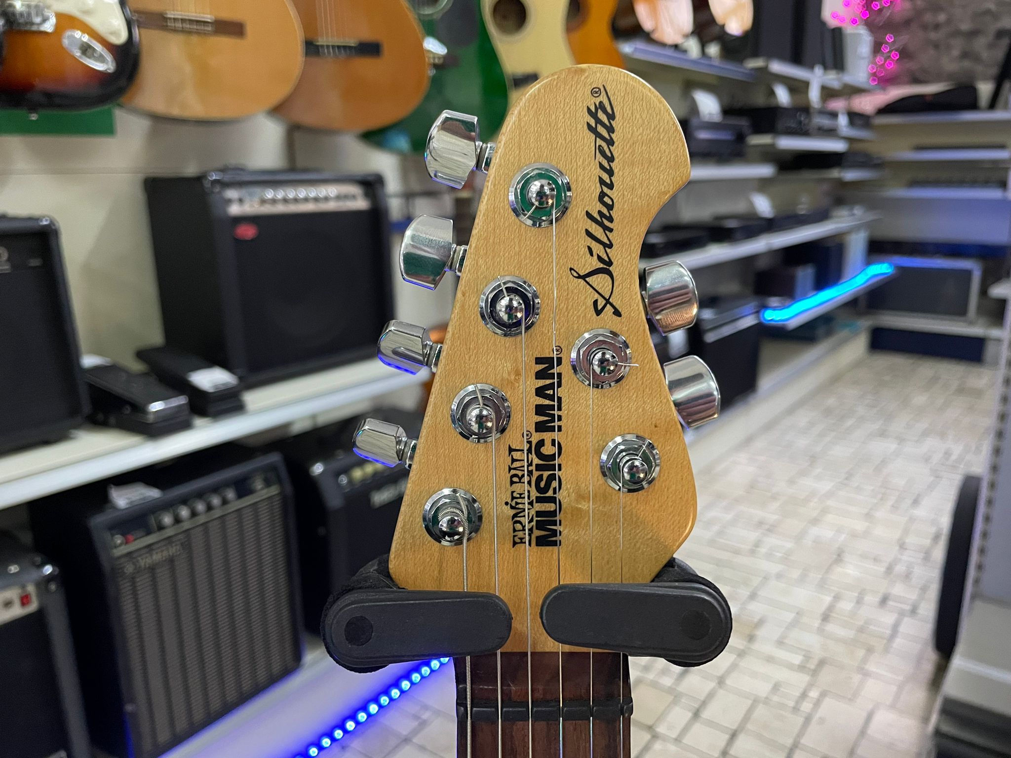 MUSIC MAN Silhouette HSH Tremolo - immagine 9