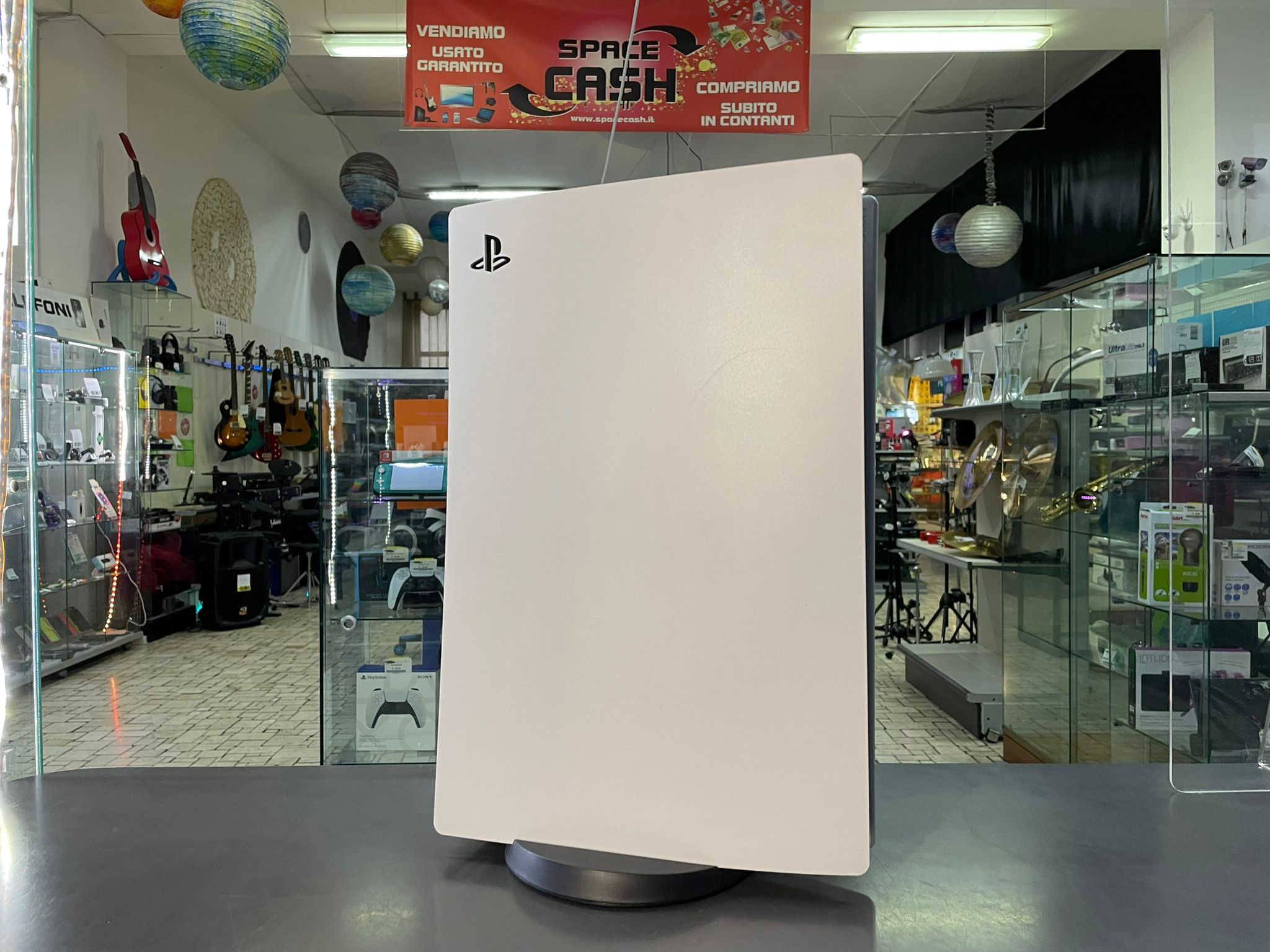 Playstation 5 Digital Edition - immagine 2