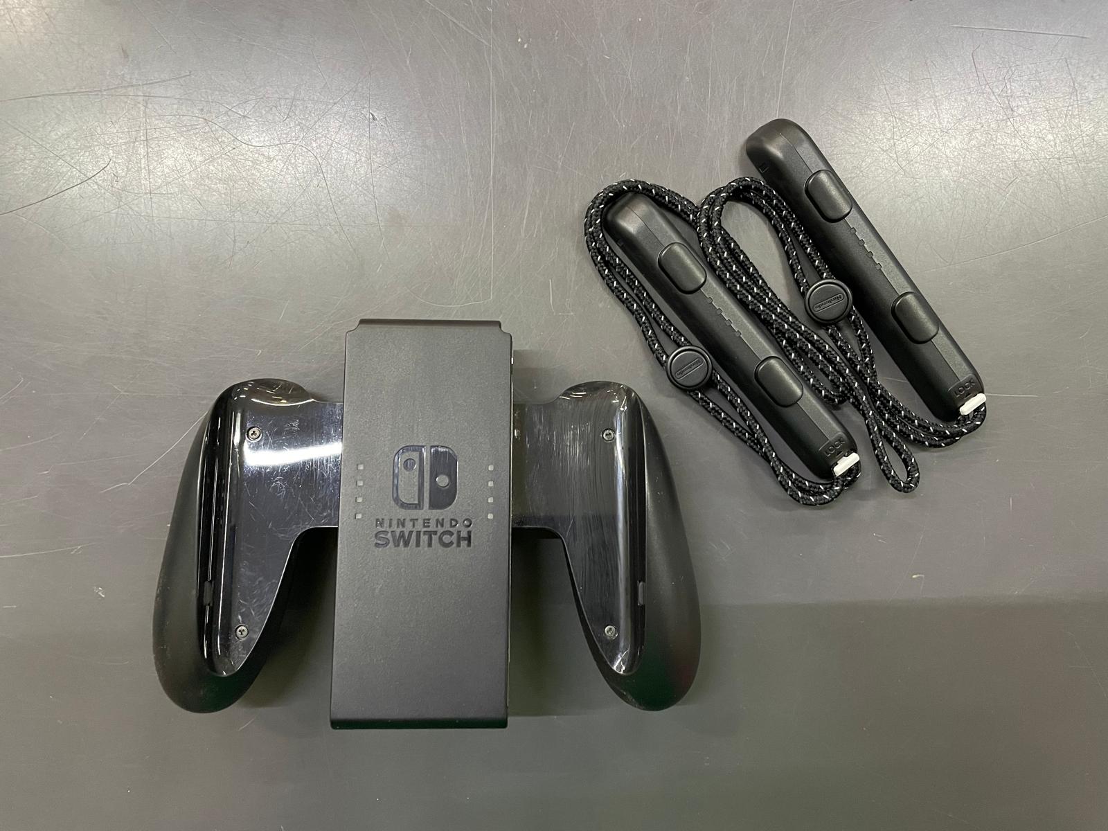Nintendo Switch Oled - immagine 3