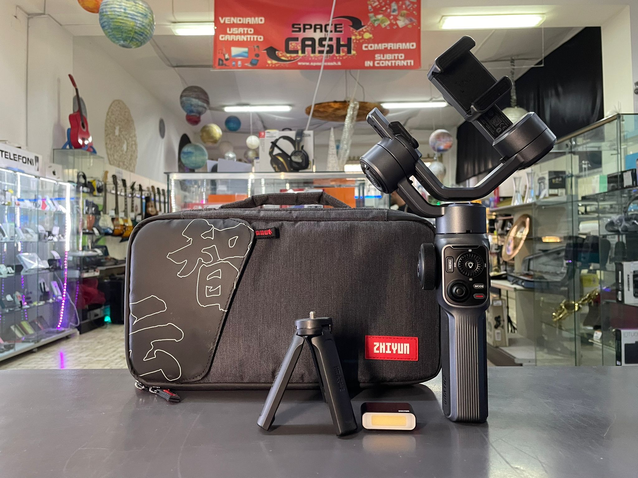 Zhiyun Smooth 5 Stabilizzatore Gimball - immagine 3
