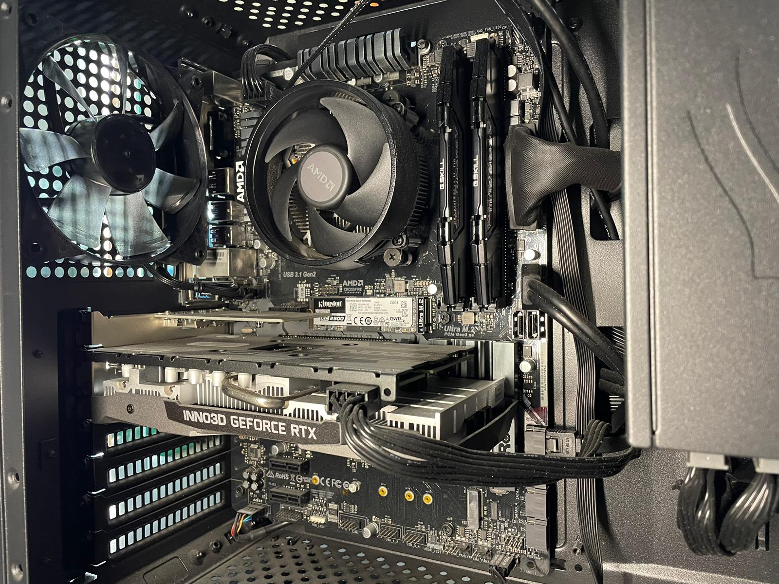 Desktop Ryzen 5 32Gb RTX 2060 256Gb+ 512Gb - immagine 3
