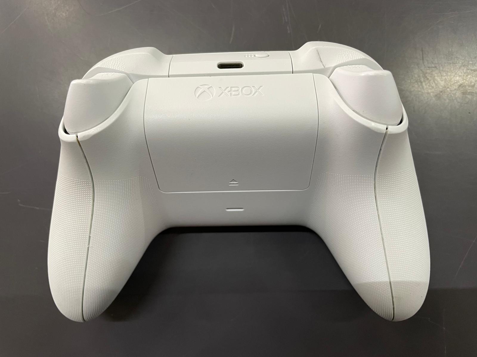 Microsoft Xbox S Series - immagine 4