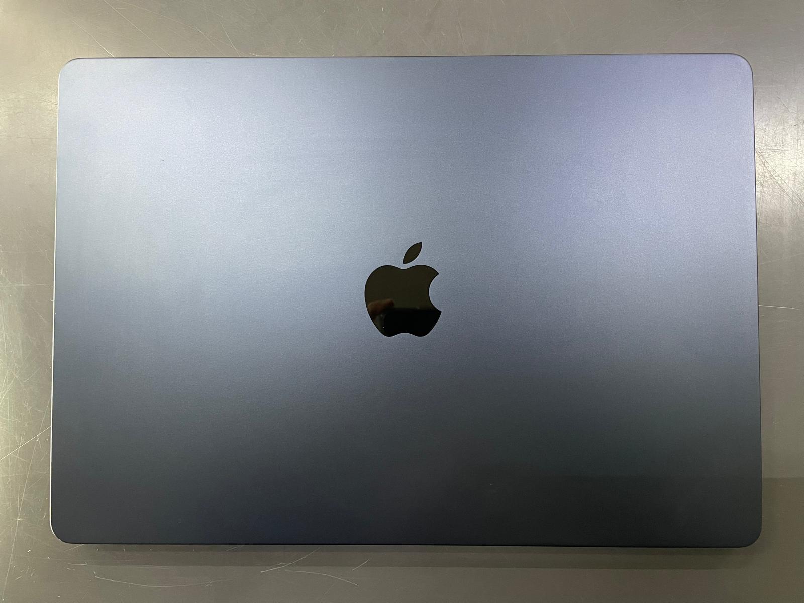 Macbook Air 15" M2 2023 Garanzia 07/24 - immagine 3