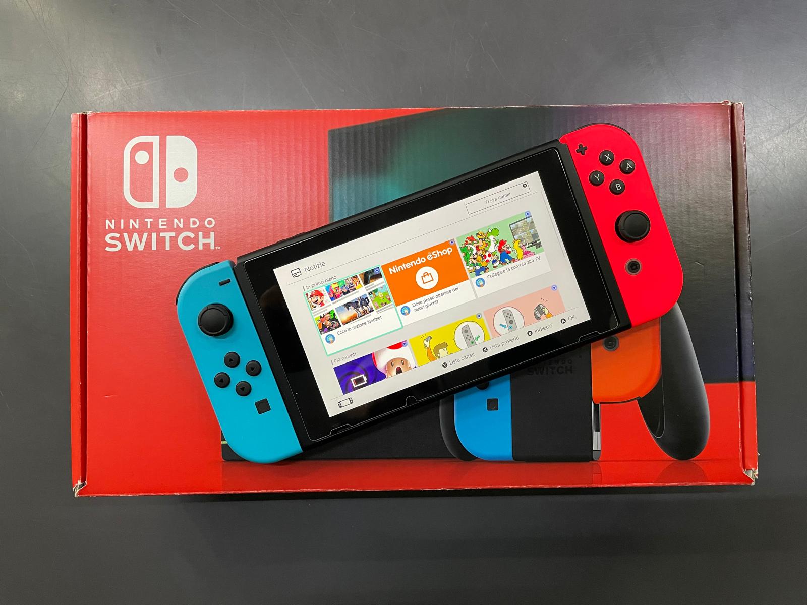Nintendo Switch Neon