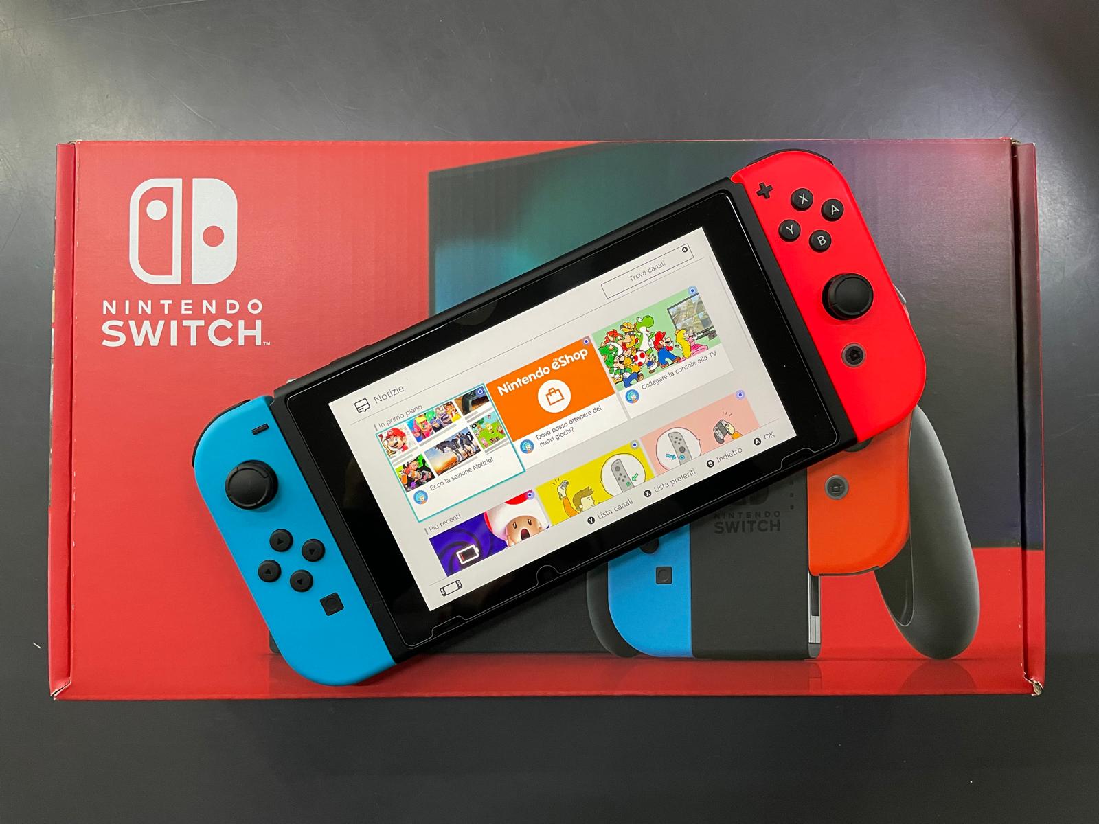 Nintendo Switch Neon