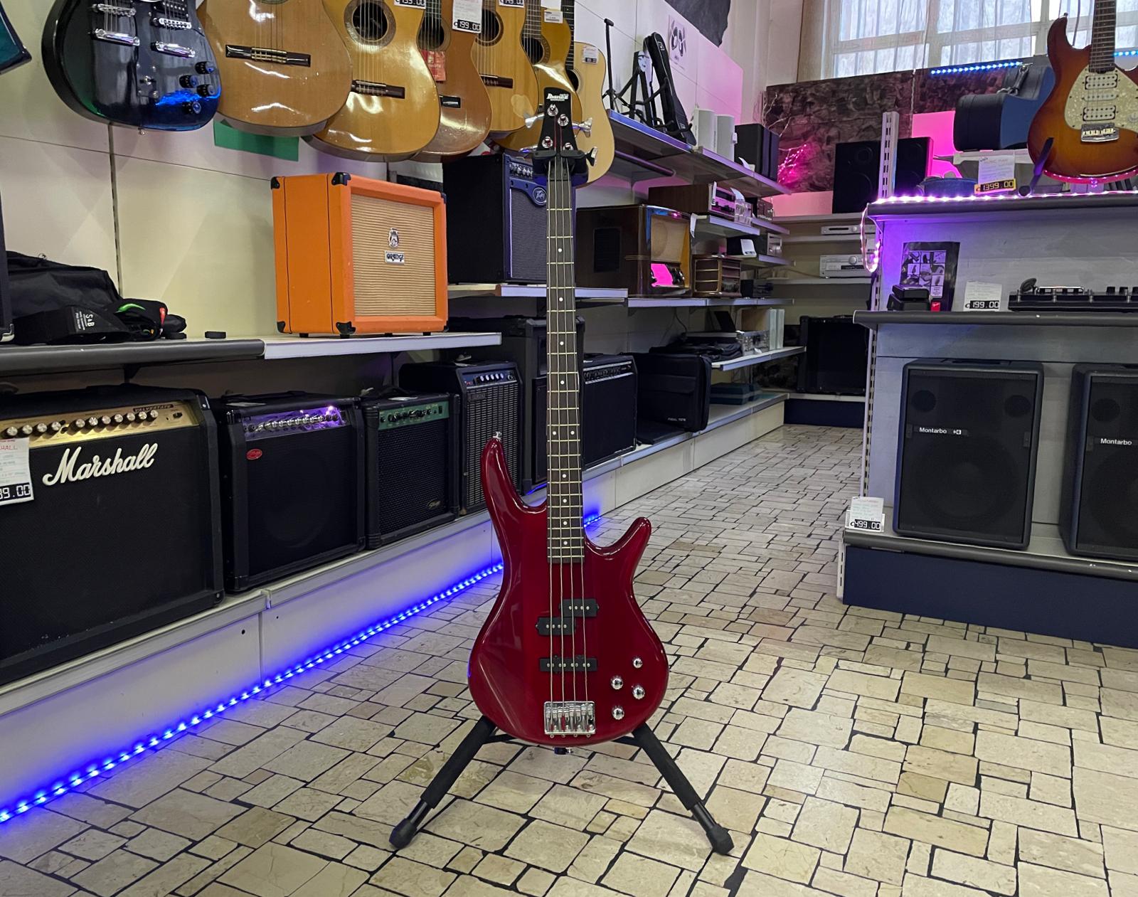 Ibanez GSR 200 Red Basso Attivo - immagine 2