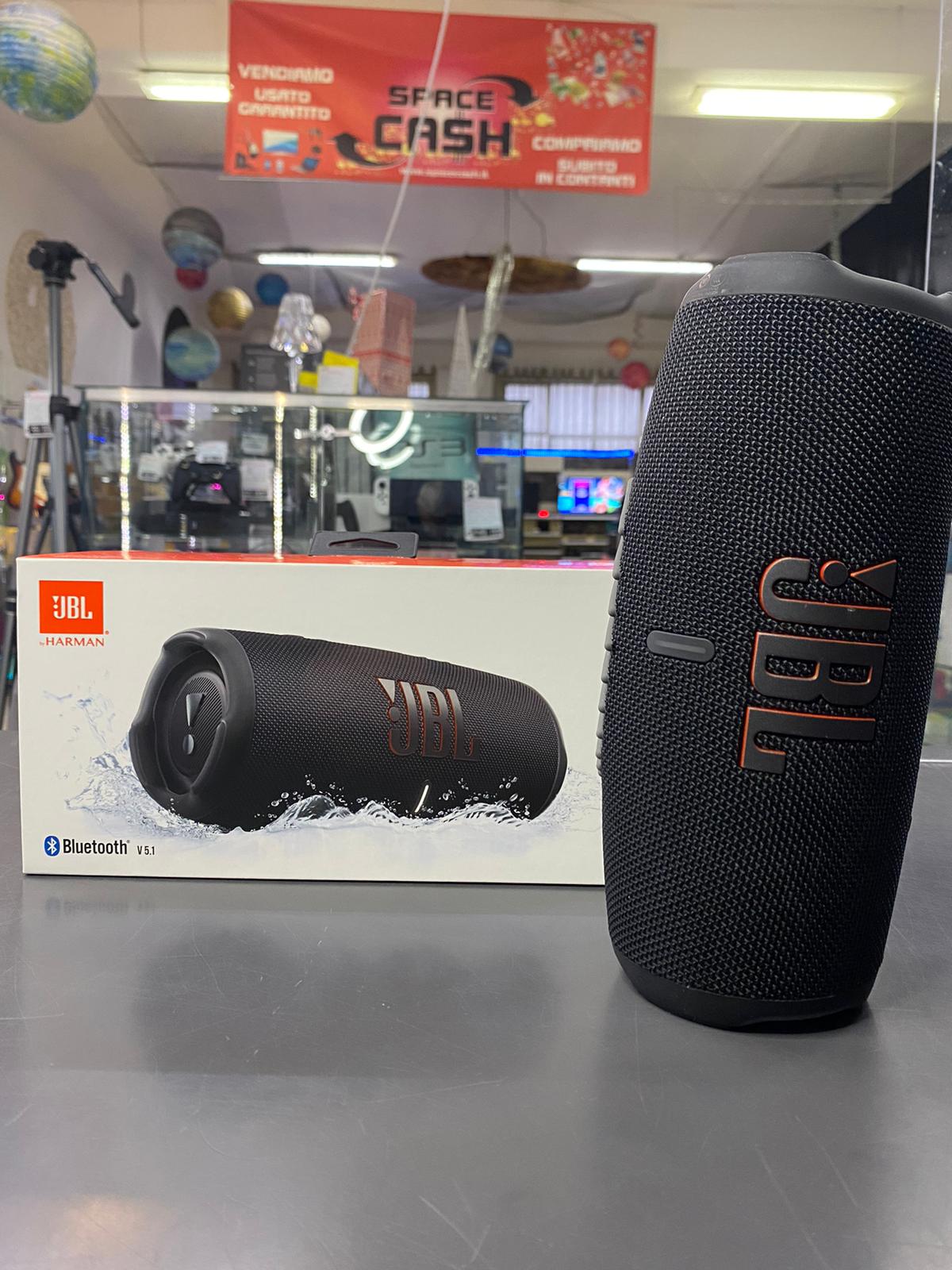 JBL Charge 5 Speaker Bluetooth - immagine 3