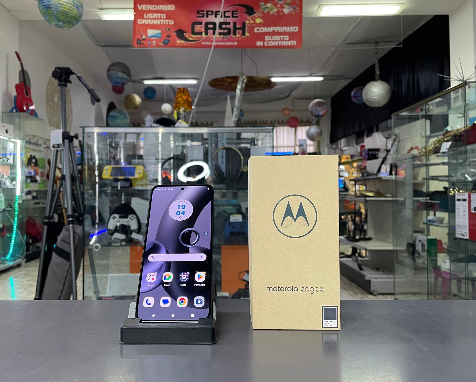 Motorola Edge 30 Neo 256Gb Garanzia 6/12/23 - immagine 2