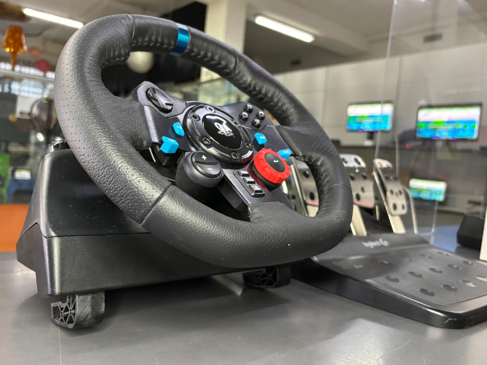 Logitech G29 Volante Pc / Playstation / Mac - immagine 4