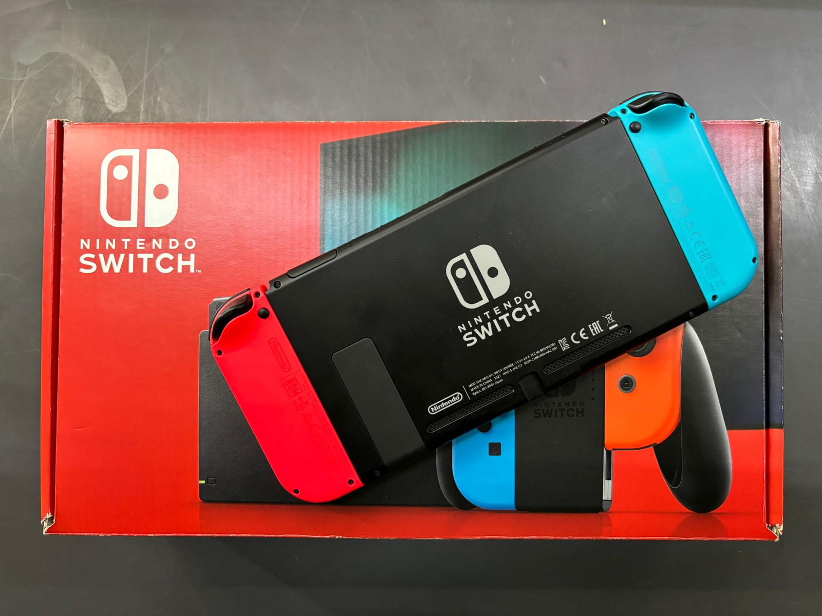 Nintendo Switch Neon - immagine 4
