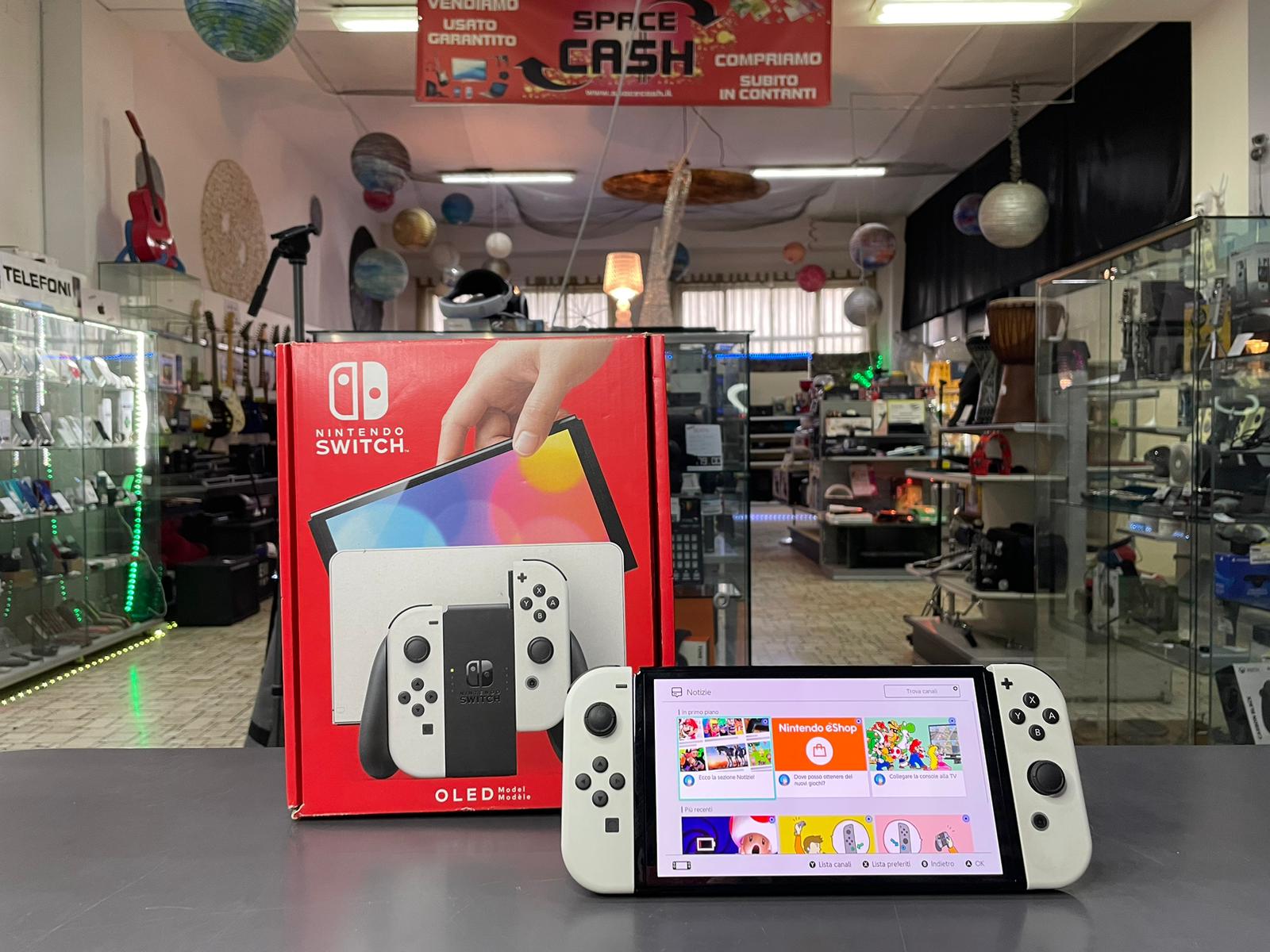 Nintendo Switch Oled - immagine 4