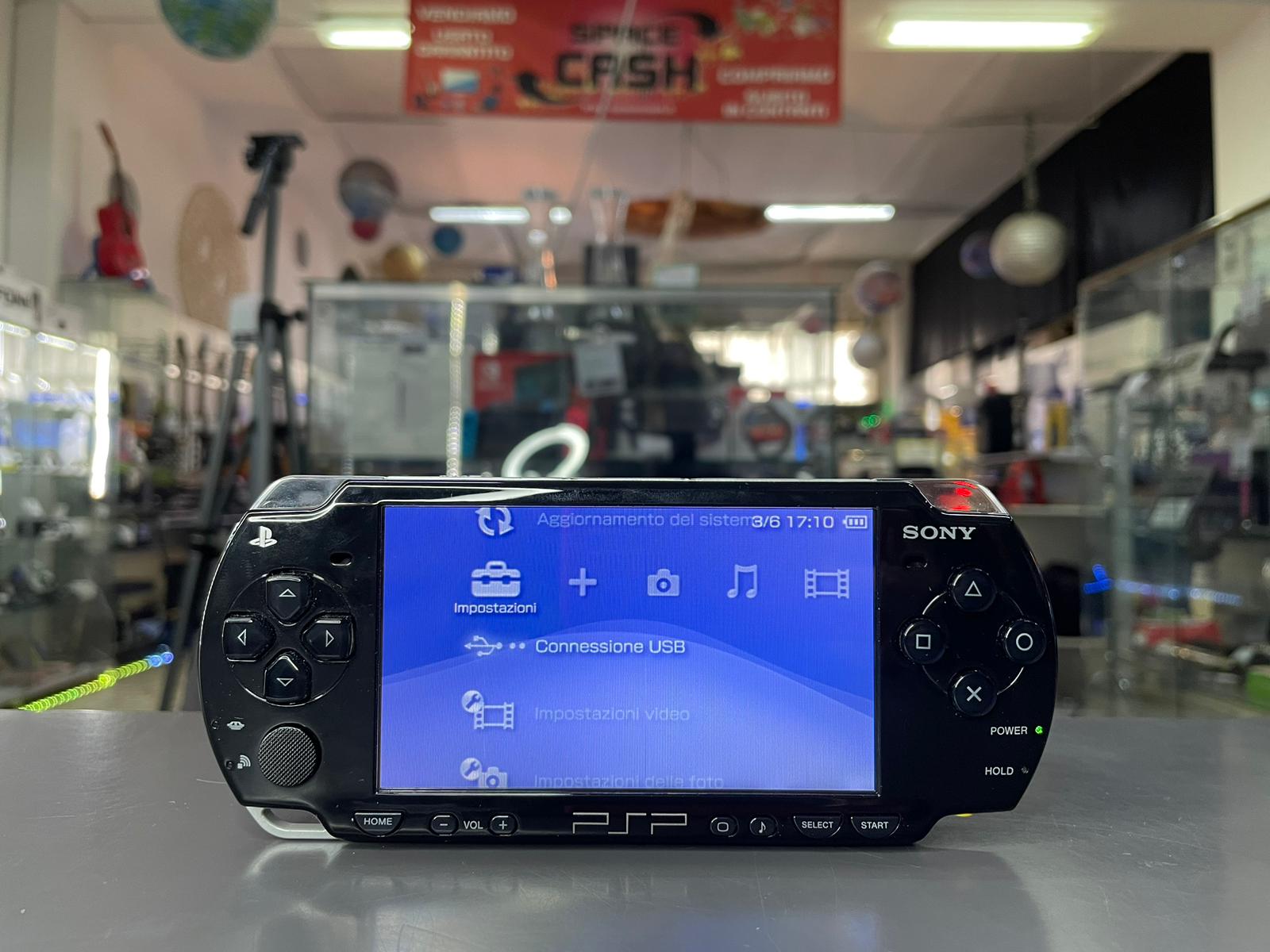 Sony PSP Slim 2004 + Memory 16Gb - immagine 3