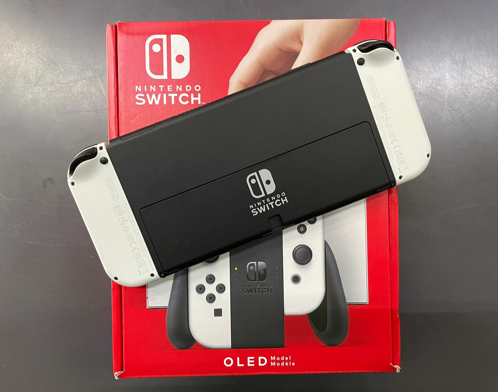 Nintendo Switch Oled - immagine 5