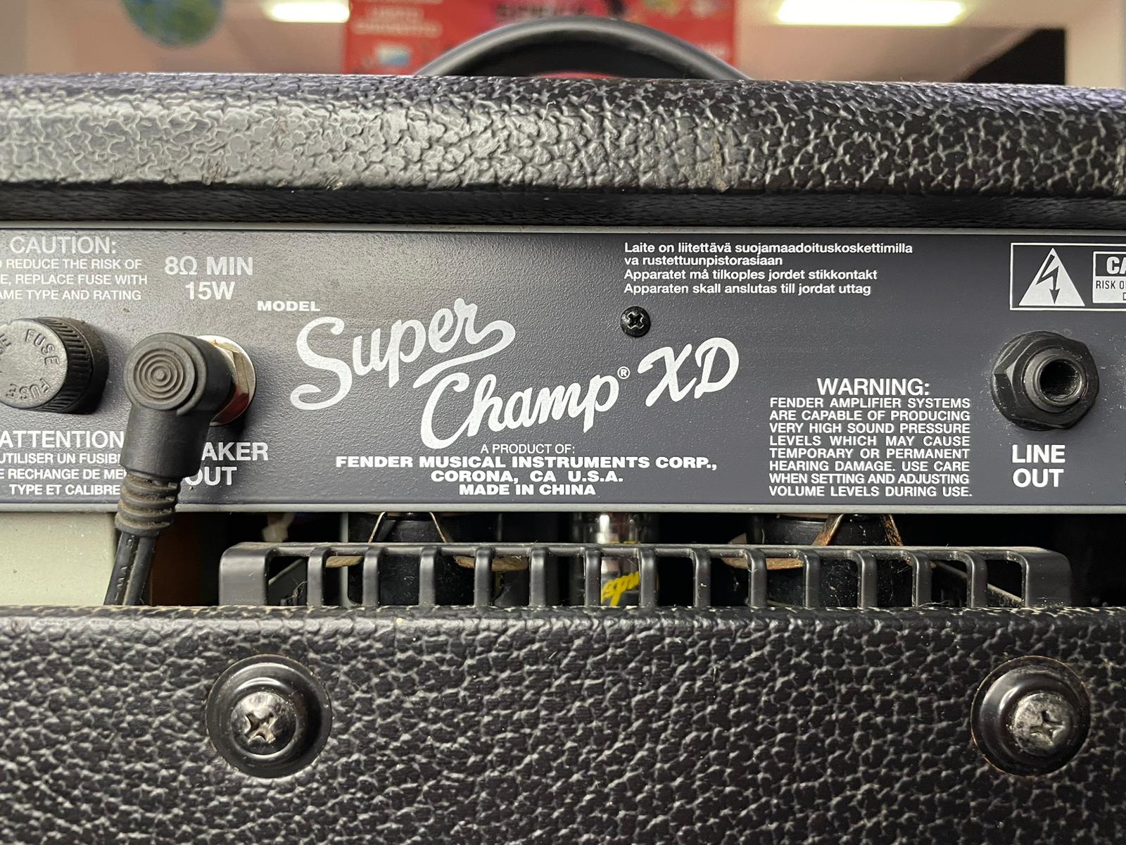 Fender Super Champ XD Valvolare 15W - immagine 3