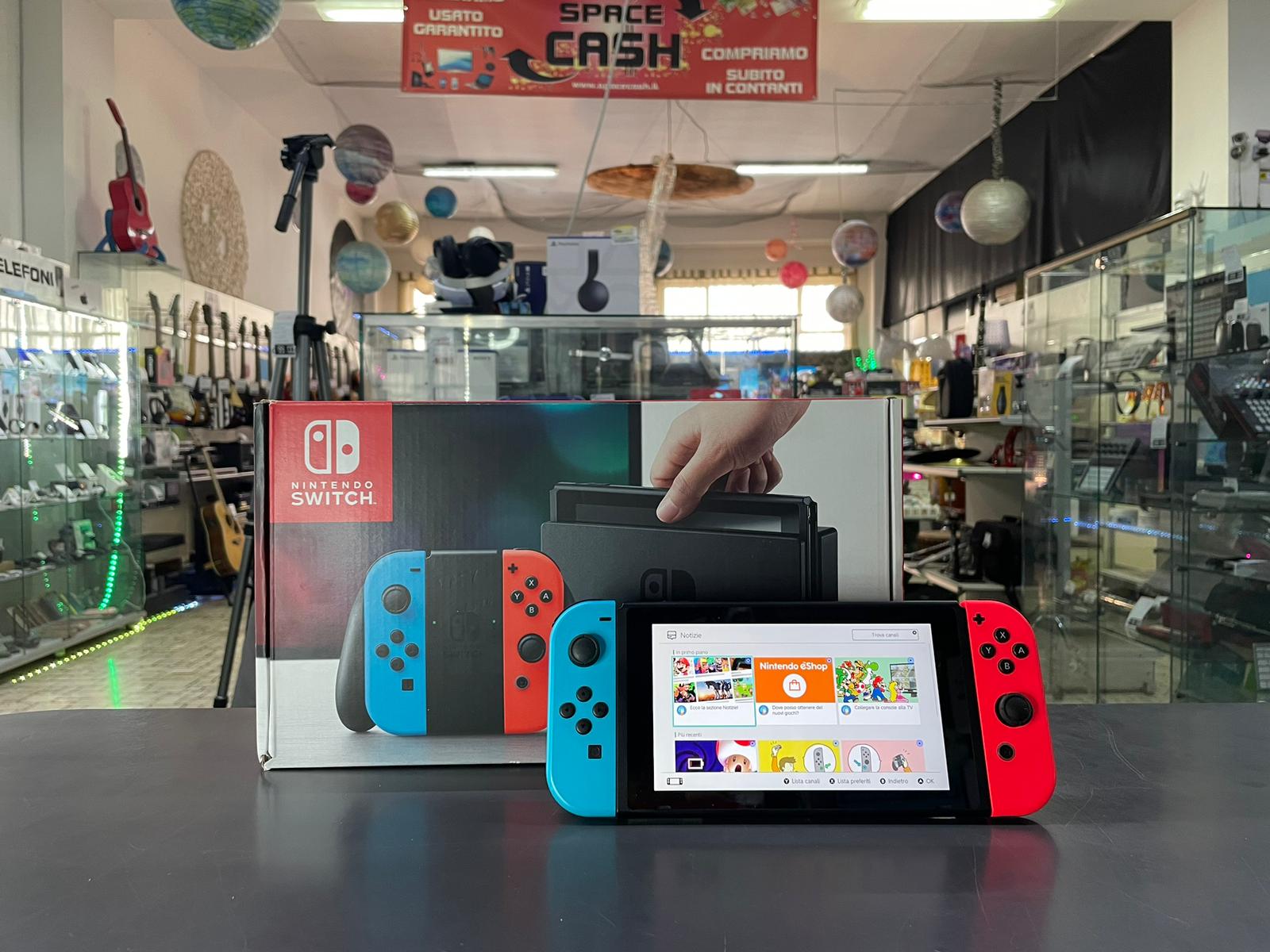 Nintendo Switch Neon - immagine 3