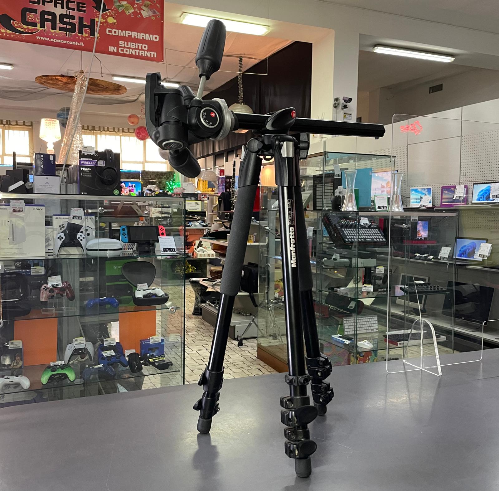 Manfrotto 190XPROB + Testa 804RC2 - immagine 2