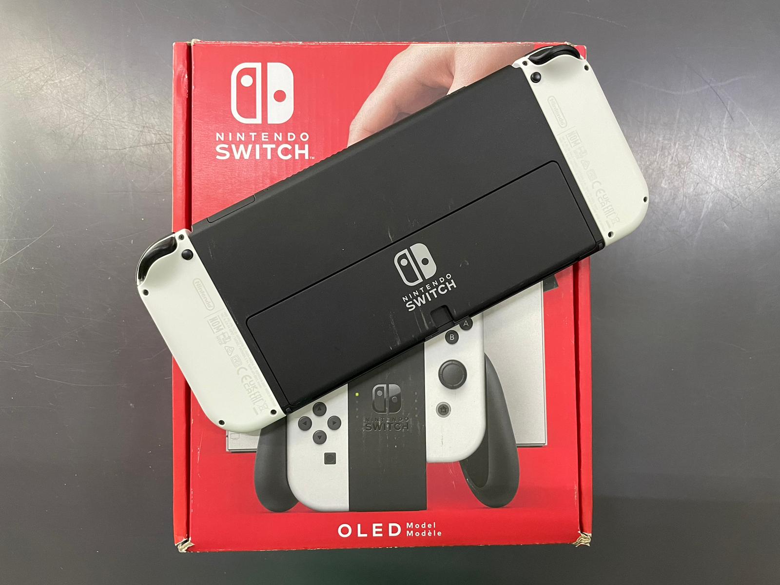 Nintendo Switch Oled - immagine 6