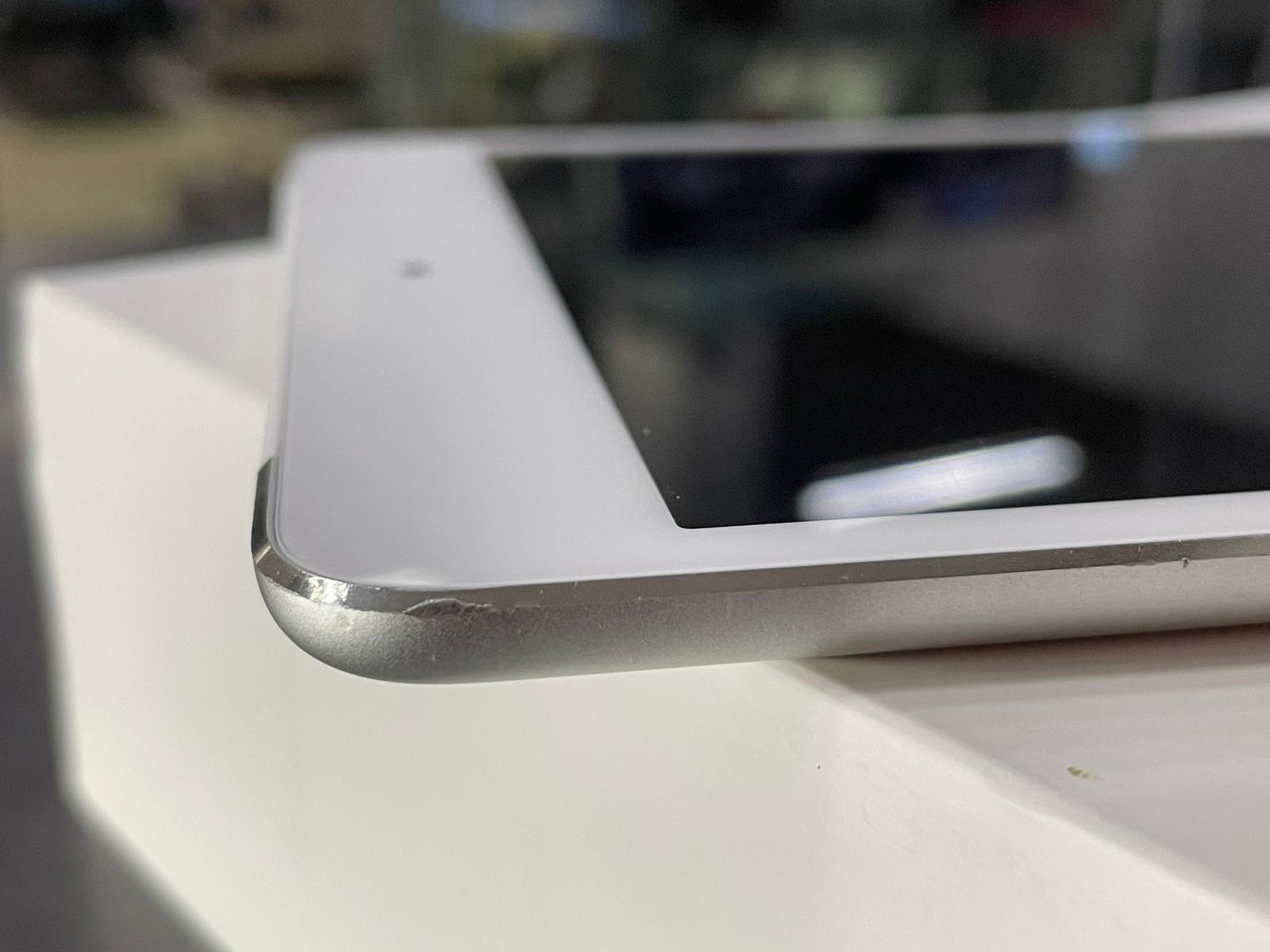 Ipad Mini 4 128Gb WiFi + Cellular - immagine 4