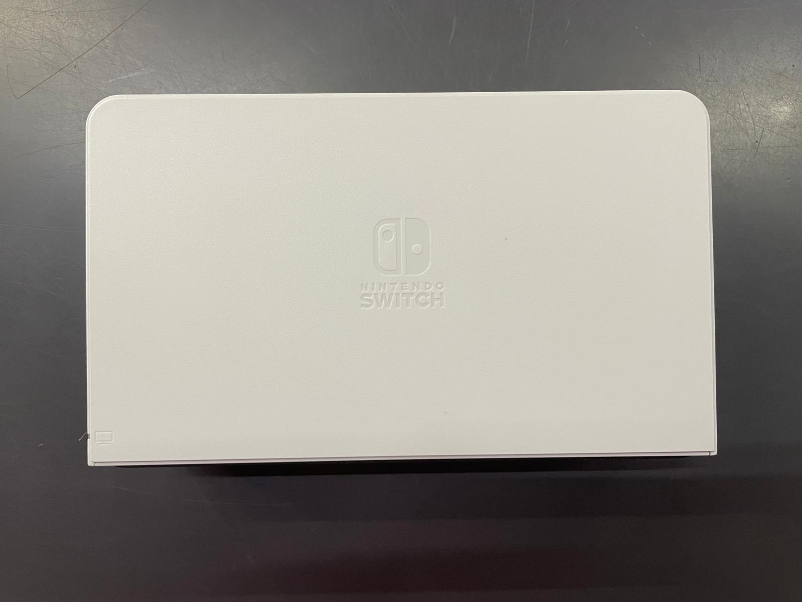 Nintendo Switch Oled - immagine 3