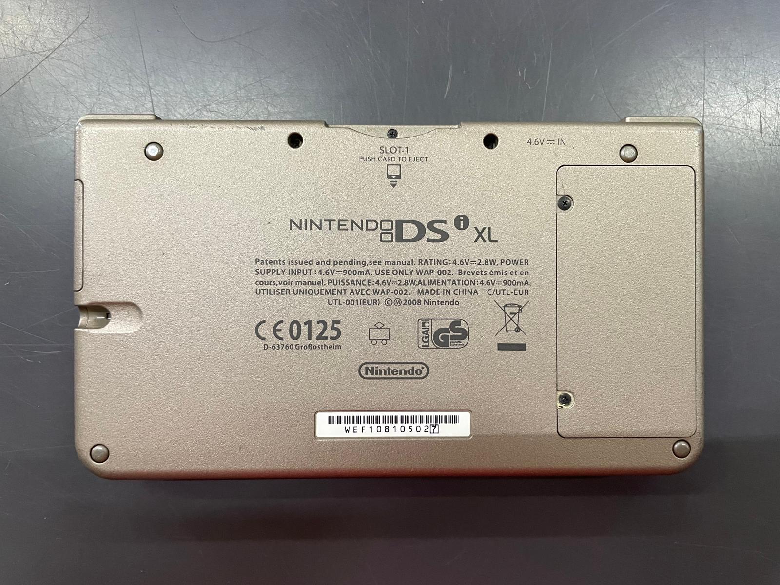 Nintendo DSi XL - immagine 5
