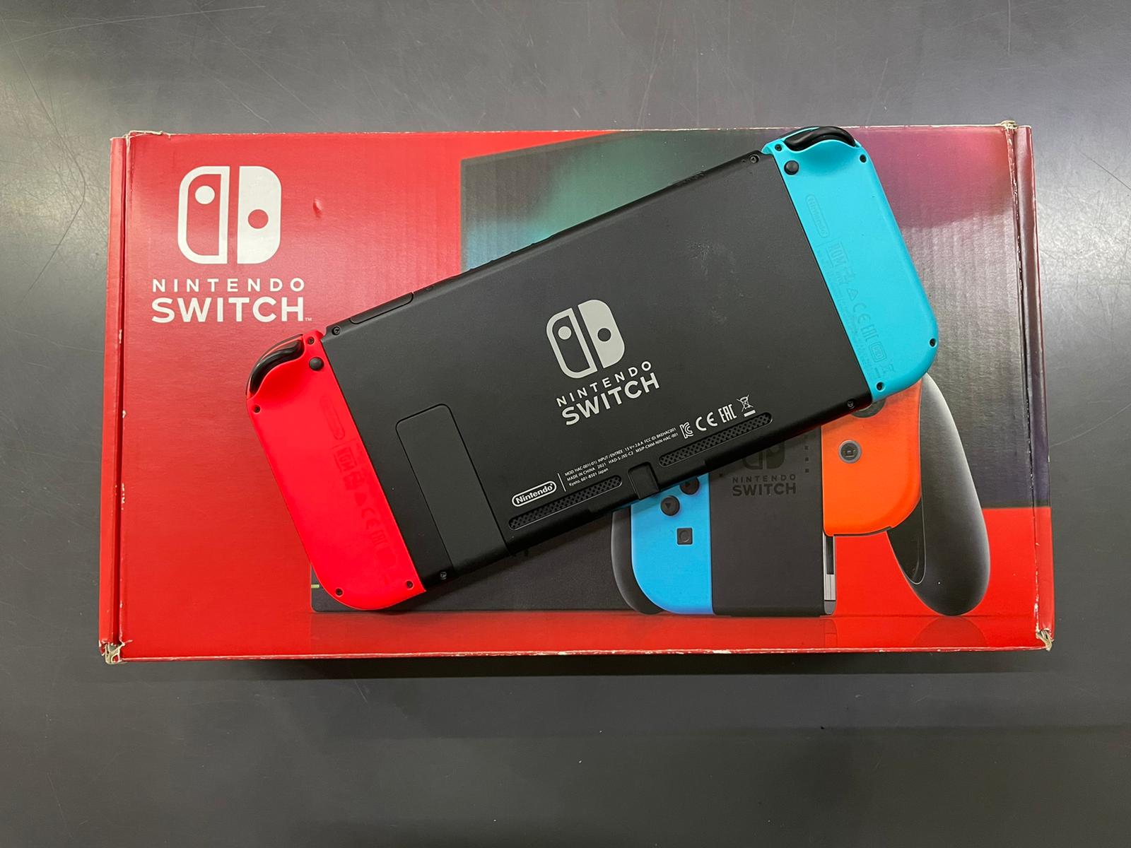 Nintendo Switch Neon - immagine 4