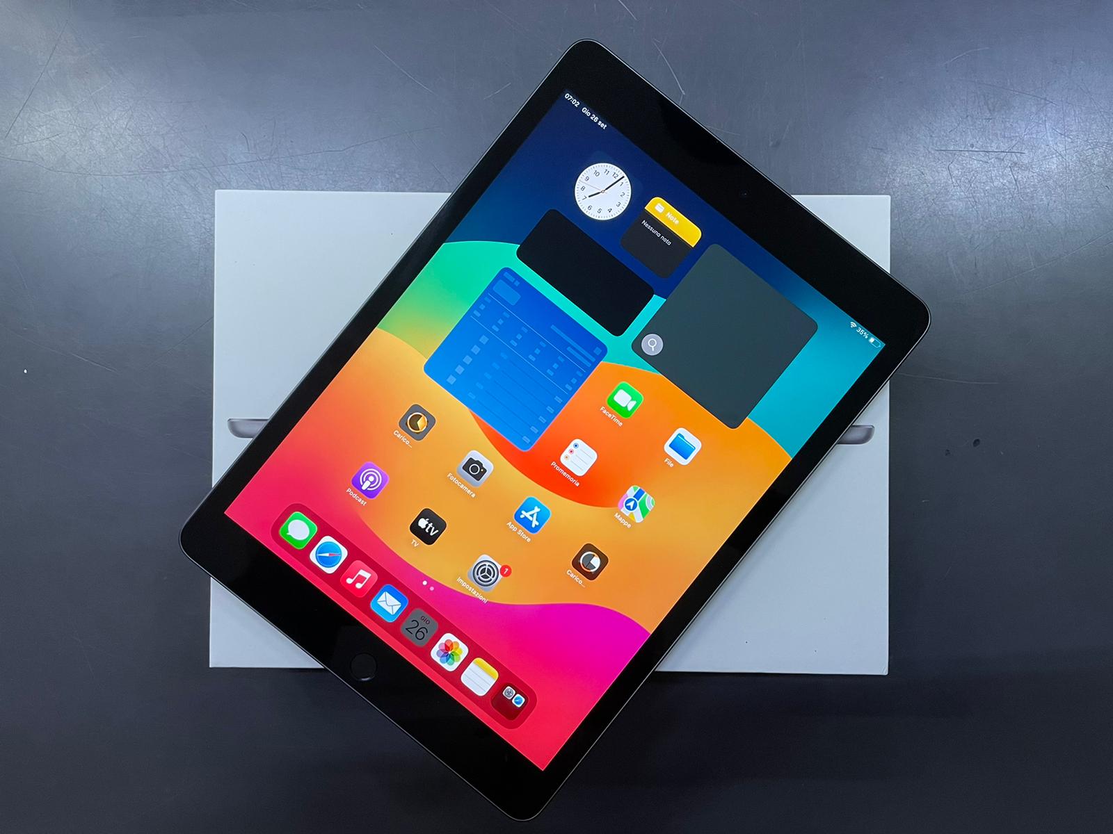 IPad 9a Gen 64Gb WiFi + Keyboard