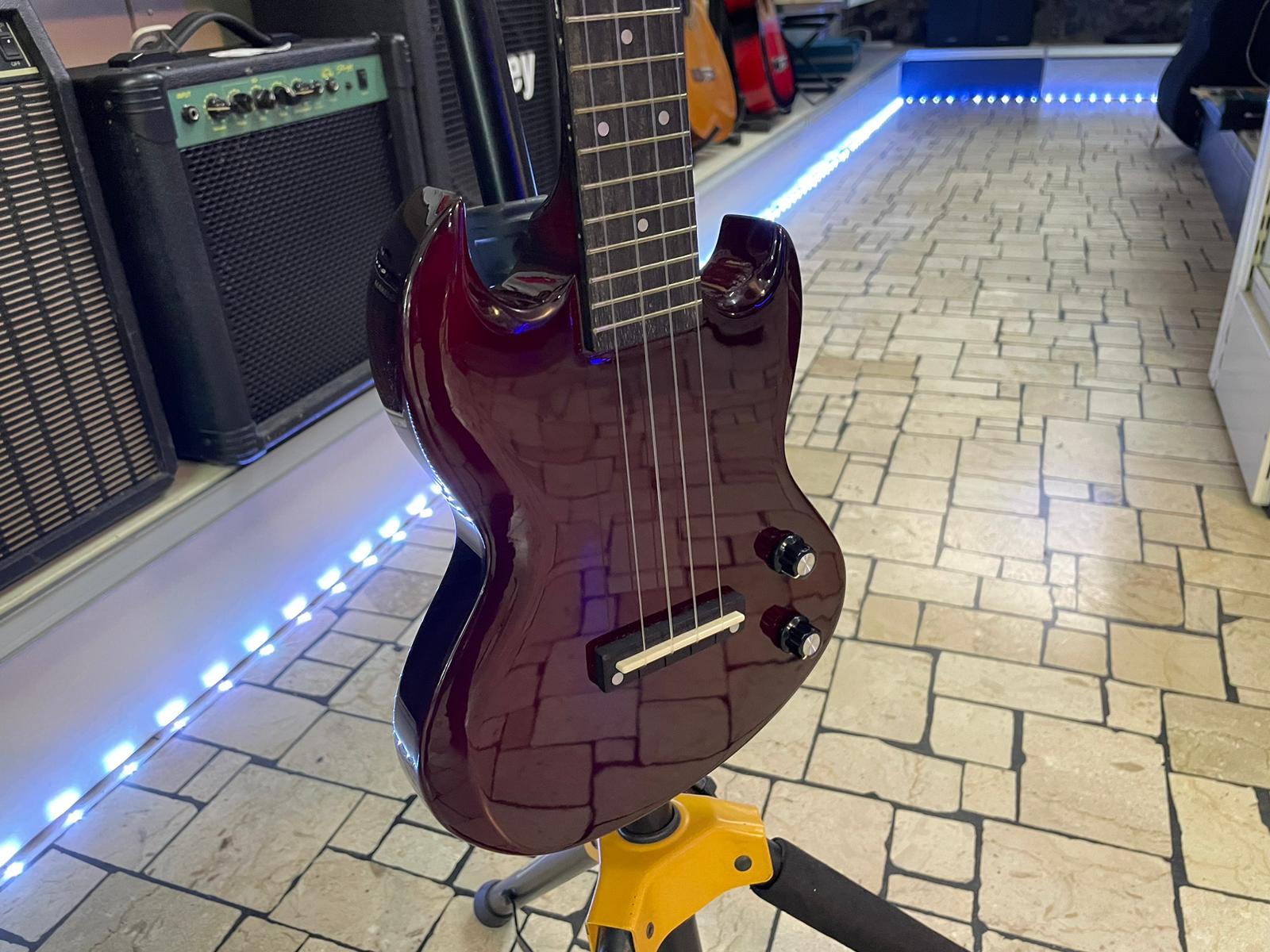 Karley Benton DC Ukulele CH - immagine 4