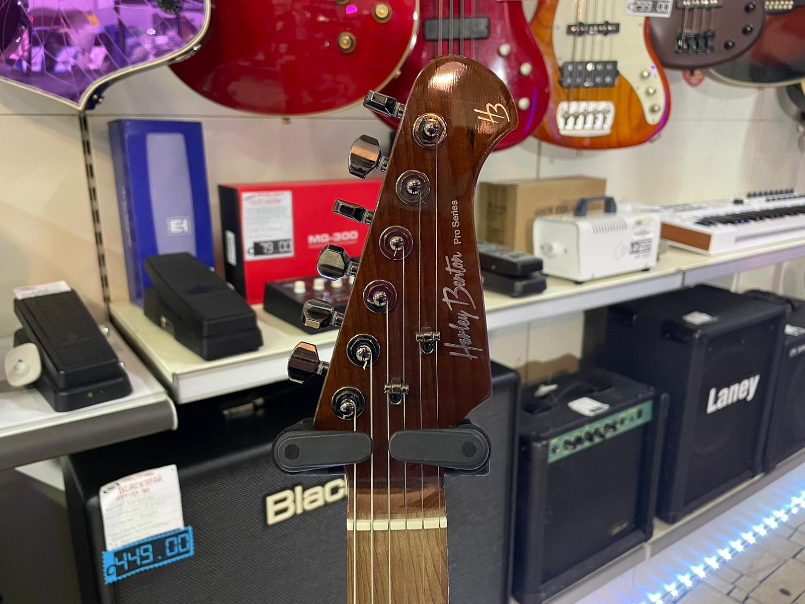 Harley Benton Fusion-III HH Roasted Pink - immagine 2